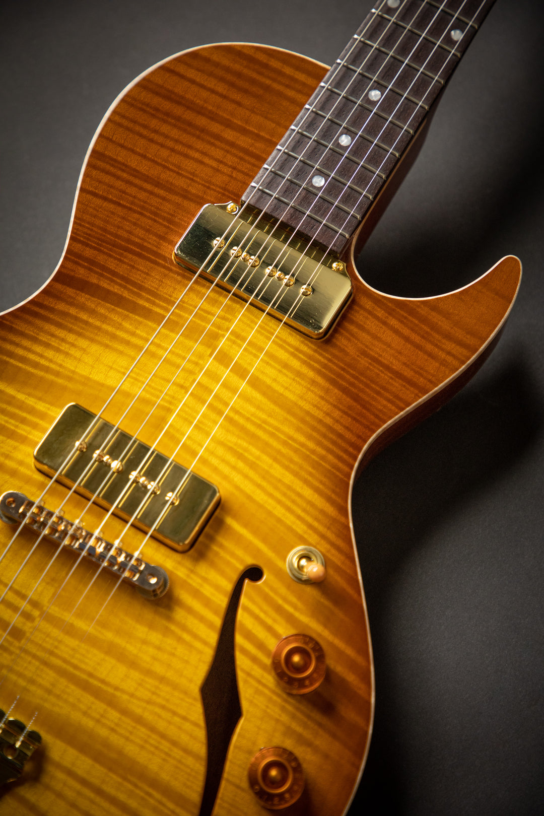 Private Build - Little Sister Honey Burst Cutaway P90 (2001957)