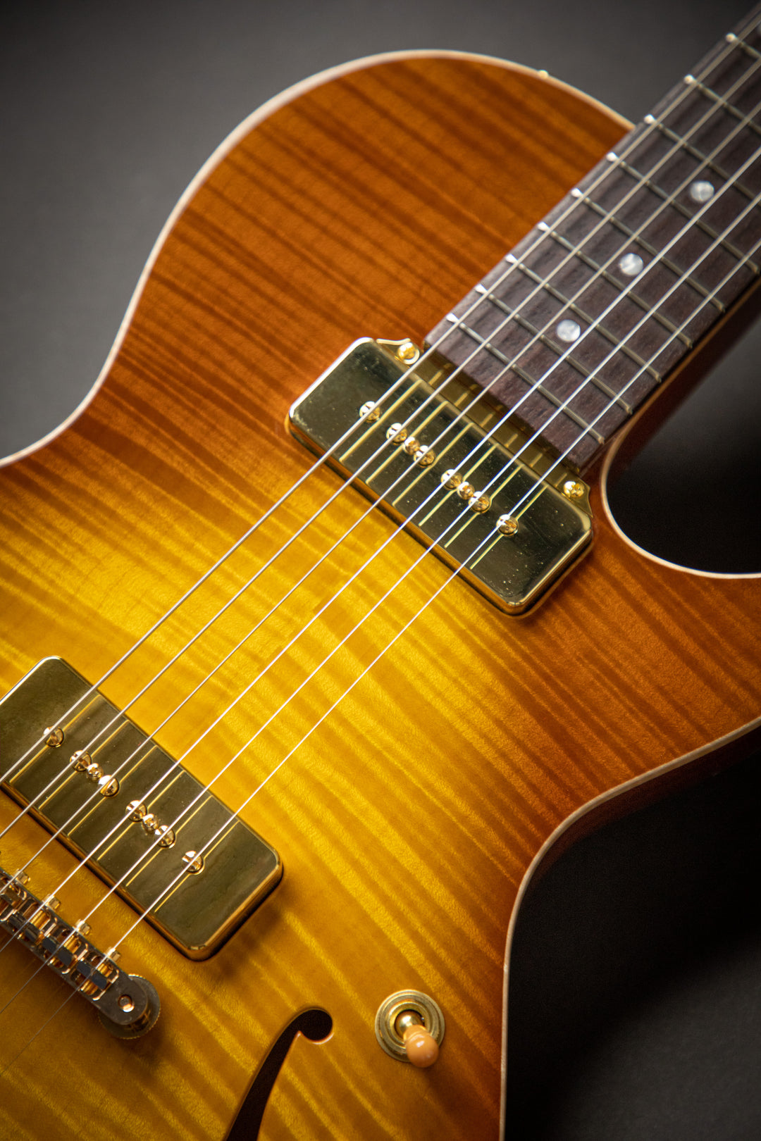 Private Build - Little Sister Honey Burst Cutaway P90 (2001957)