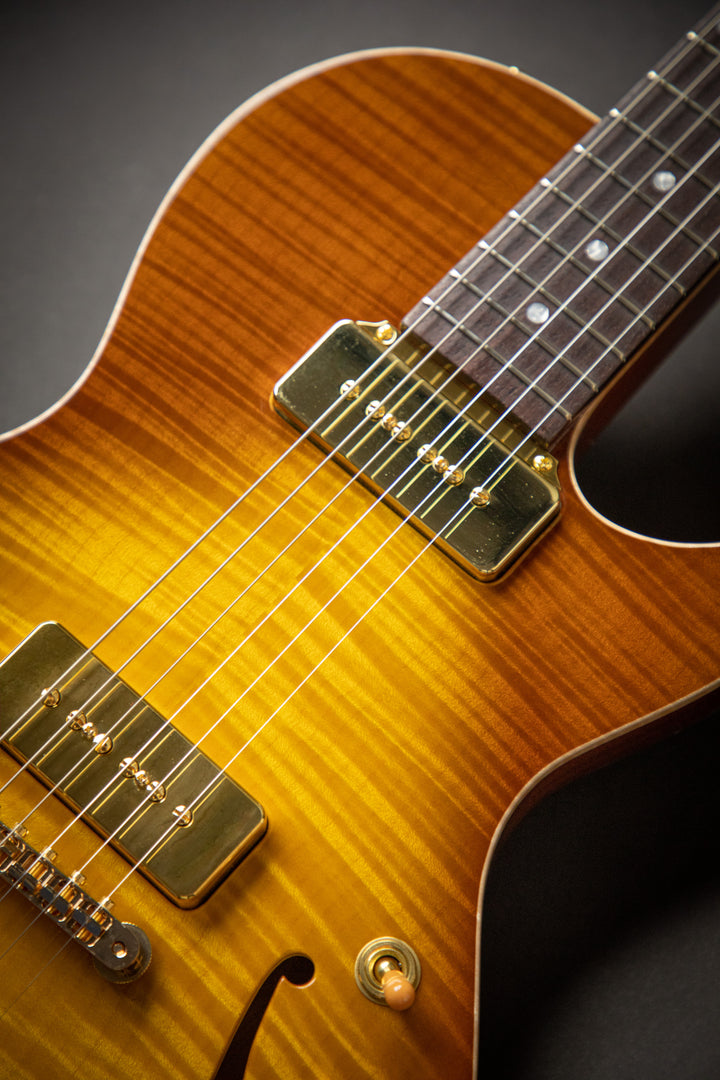 Private Build - Little Sister Honey Burst Cutaway P90 (2001957)