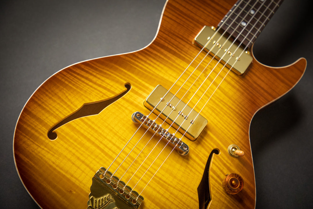 Private Build - Little Sister Honey Burst Cutaway P90 (2001957)