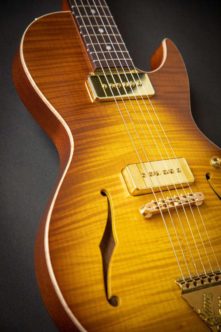Private Build - Little Sister Honey Burst Cutaway P90 (2001957)