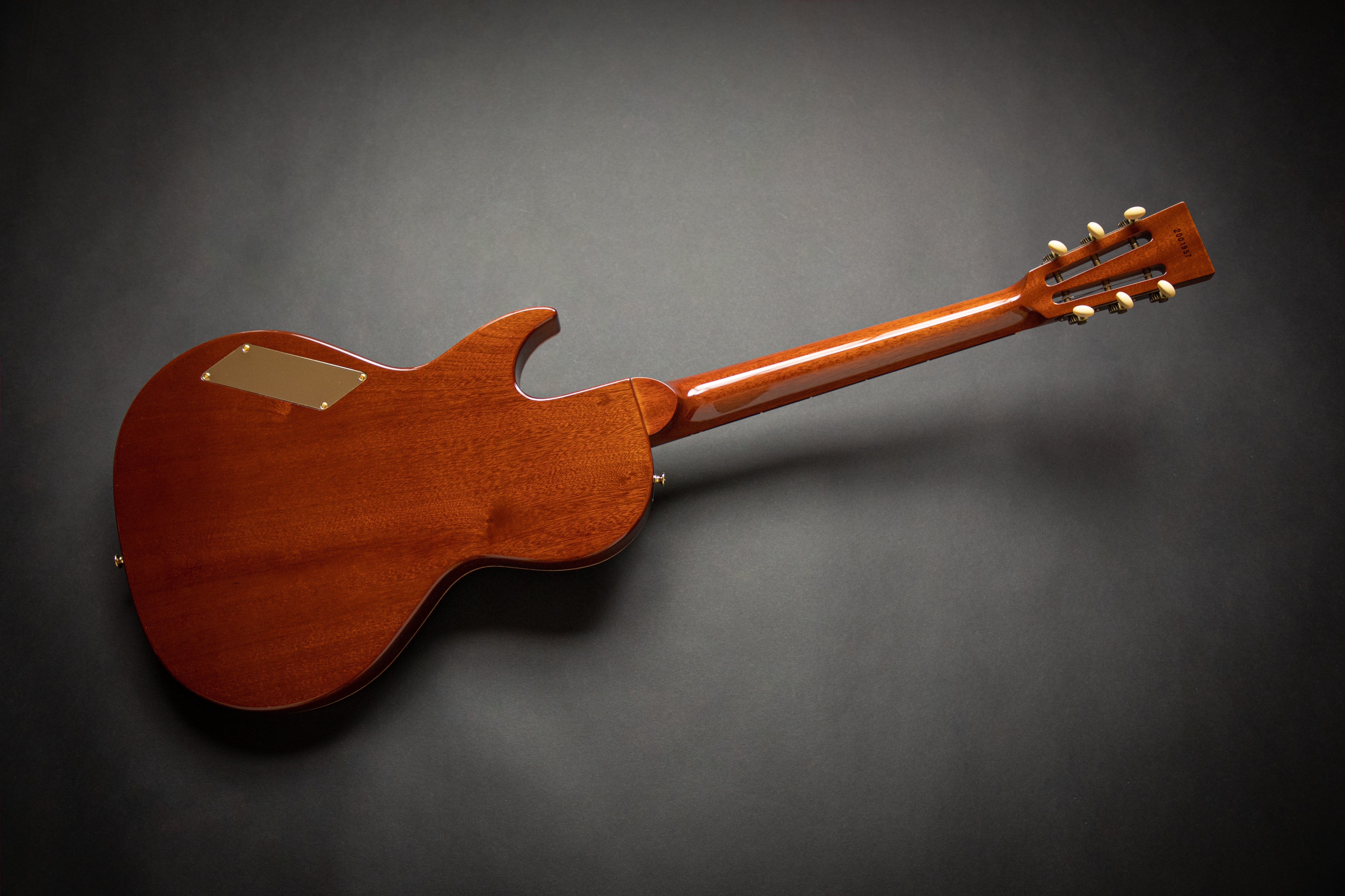 B&G Guitars Private Build - Little Sister Honey Burst Cutaway
