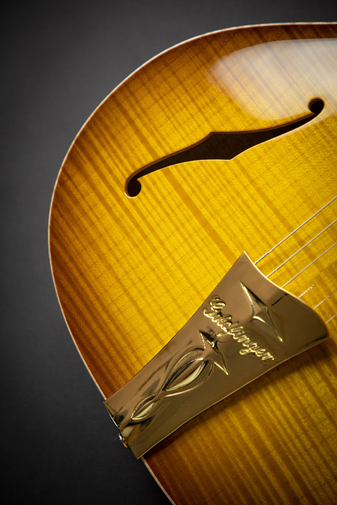 Private Build - Goldfinger Honey Burst P90 (2001009)