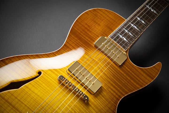 Private Build - Goldfinger Honey Burst P90 (2001009)