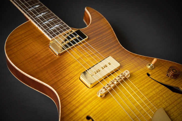 Private Build - Goldfinger Honey Burst P90 (2001009)