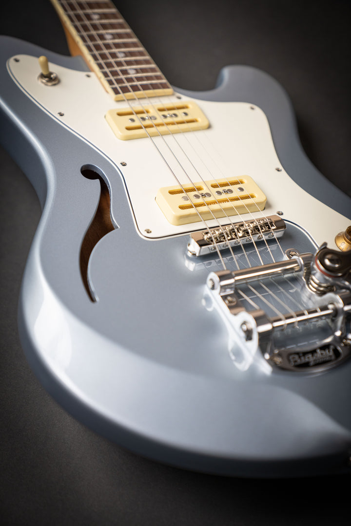 Original Conquer 59 Bigsby Skyline Blue (C590065)