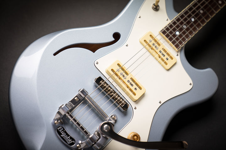 Original Conquer 59 Bigsby Skyline Blue (C590065)