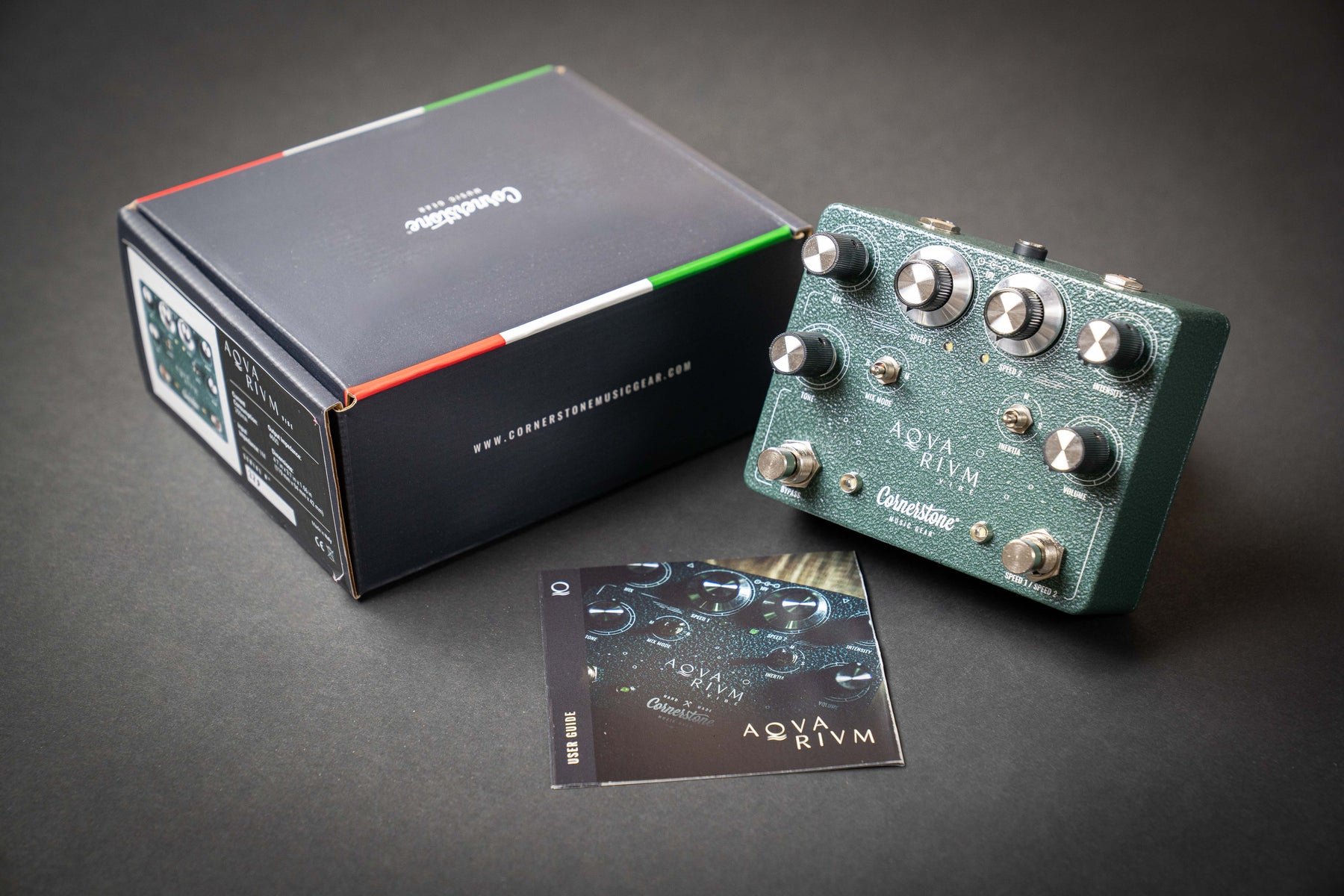 Cornerstone Aquarium Univibe – Guitars Rebellion