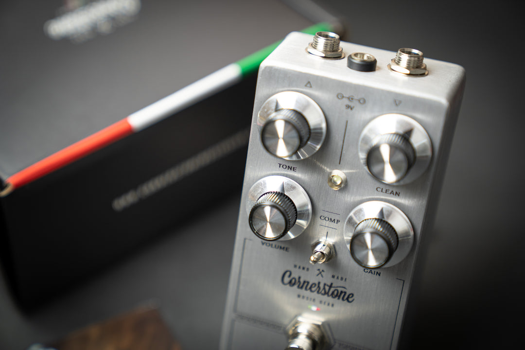 gladio sc pedal Cornerstone Gladio SC Overdrive – Guitars Rebellion
