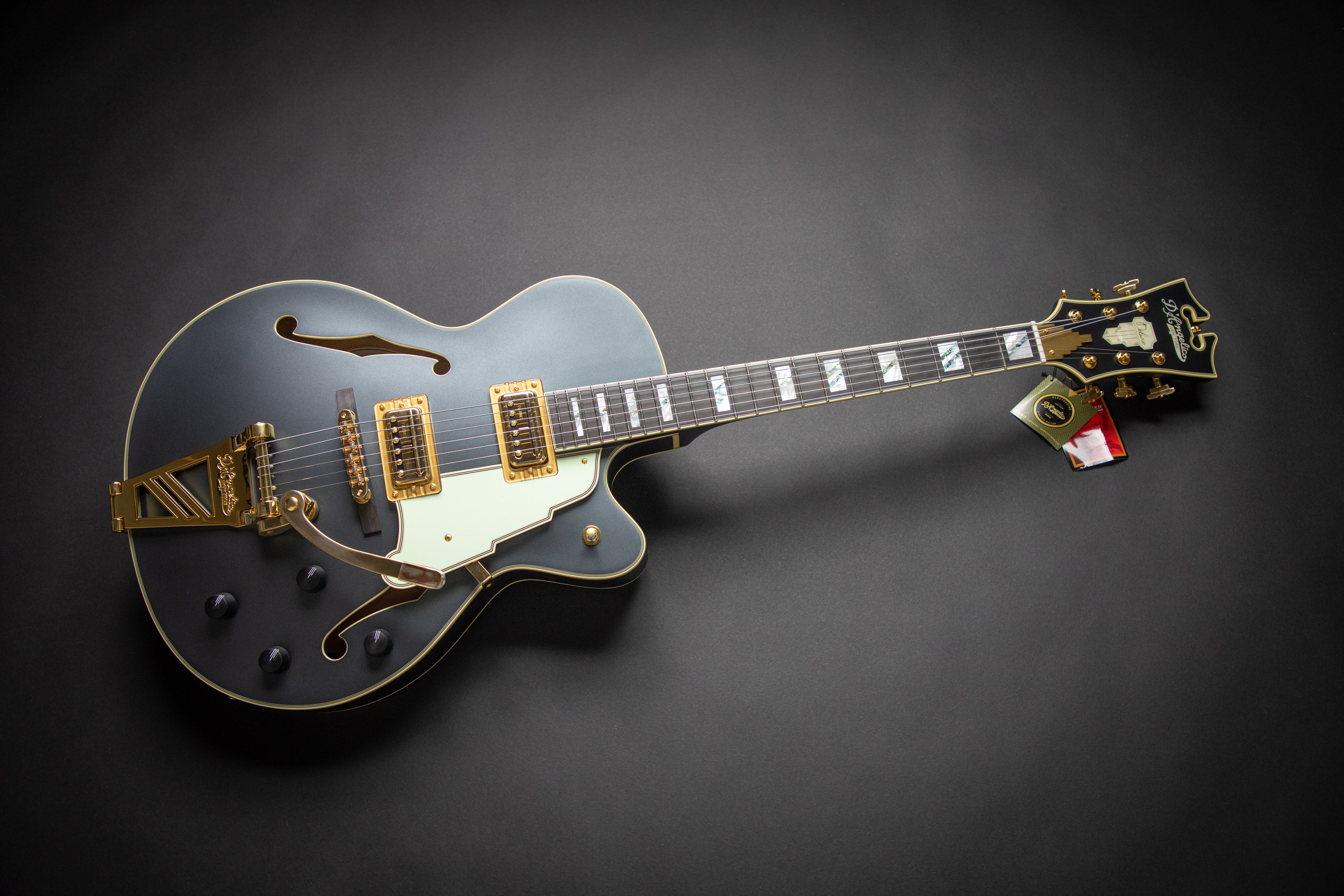 D'Angelico Deluxe 175 LE Matte Charcoal (W2003252) – Guitars Rebellion