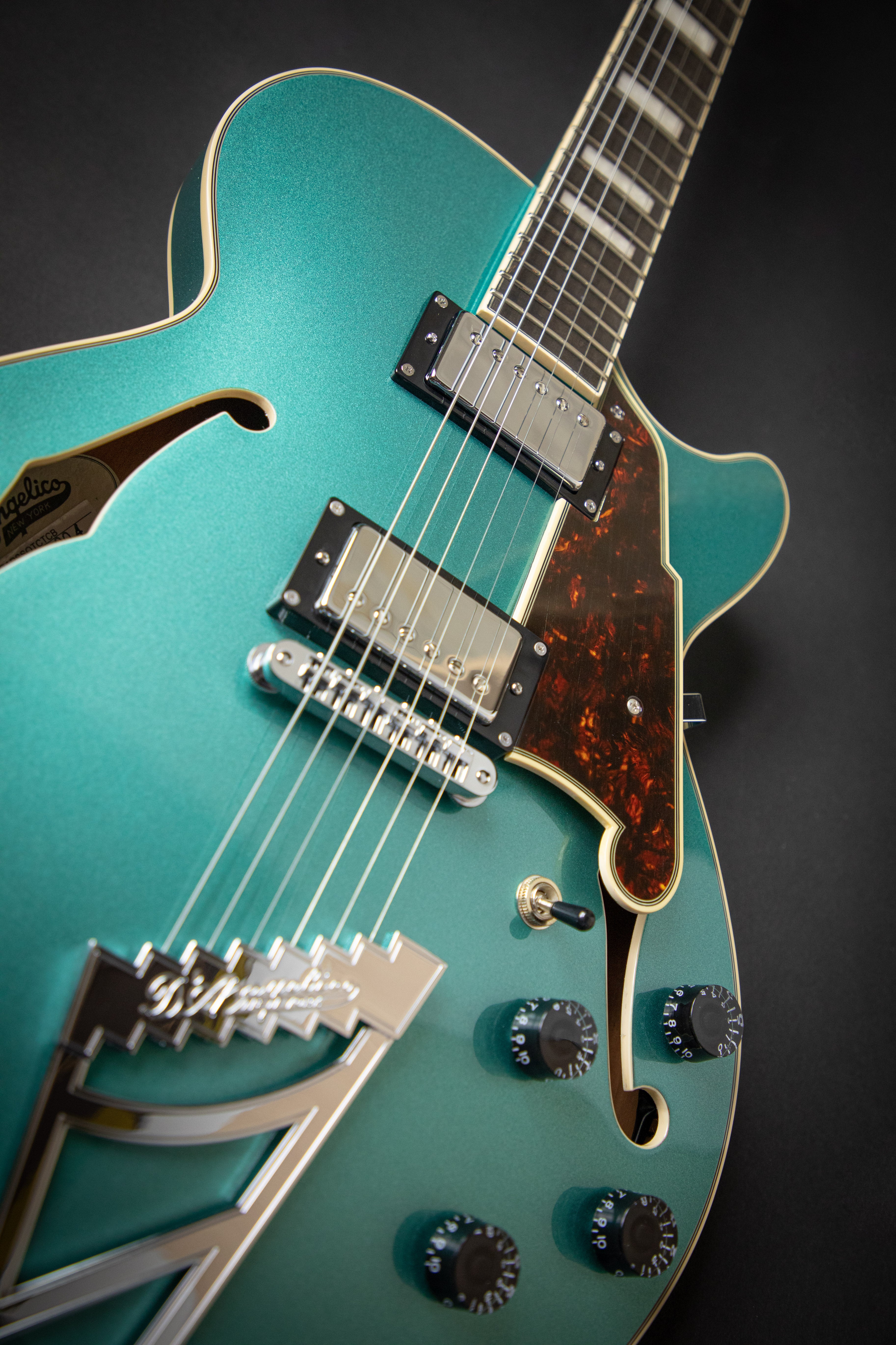 D'Angelico Premier SS Stairstep ほぼ新品 Premier SS (2022) - D'Angelico Guitars