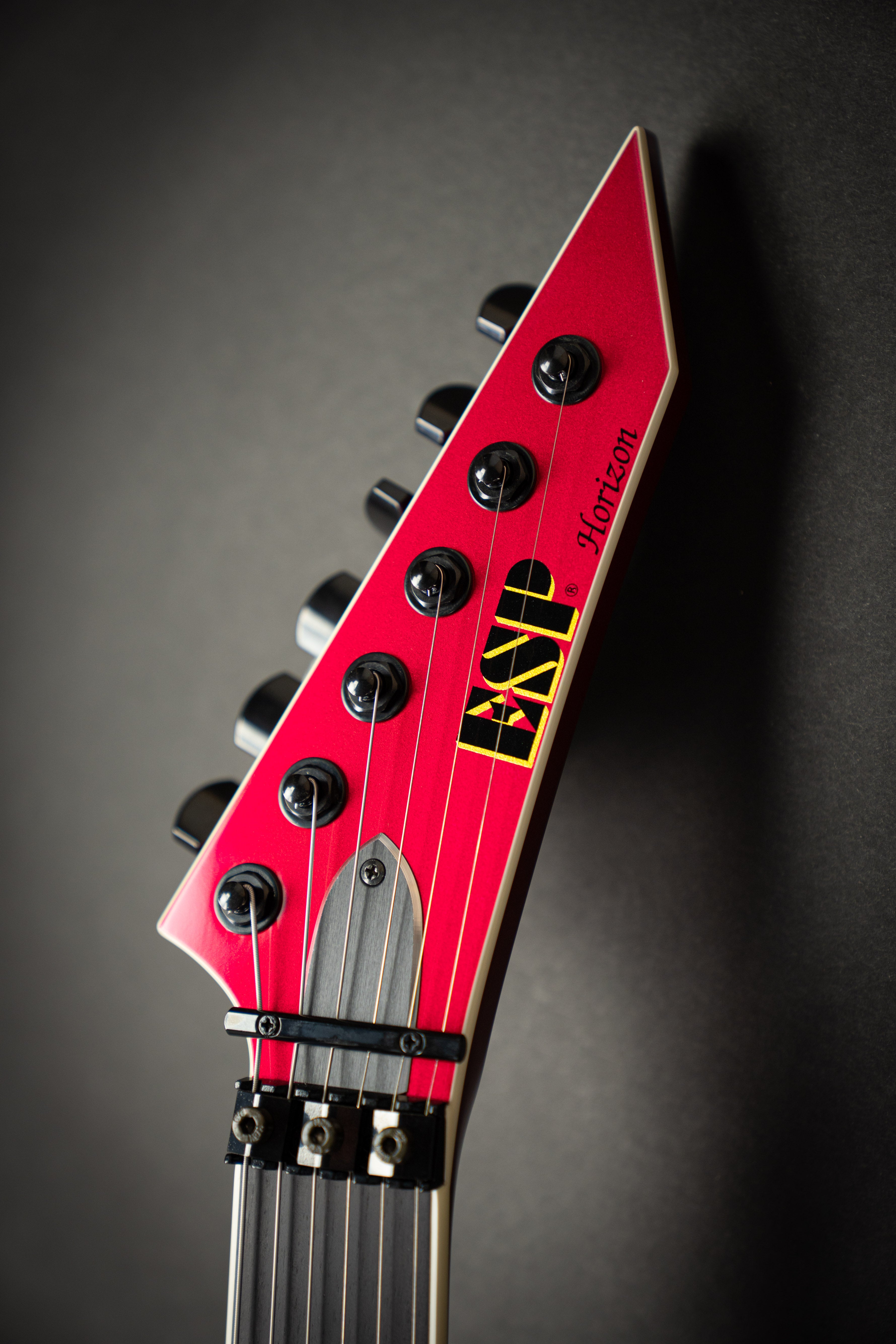 ESP Custom Shop Horizon-I Magenta Pearl (E3940222) – Guitars Rebellion