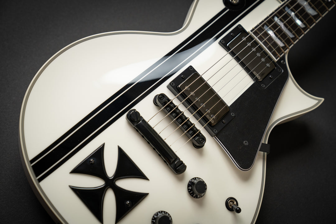 Custom Shop Iron Cross (E0820212)