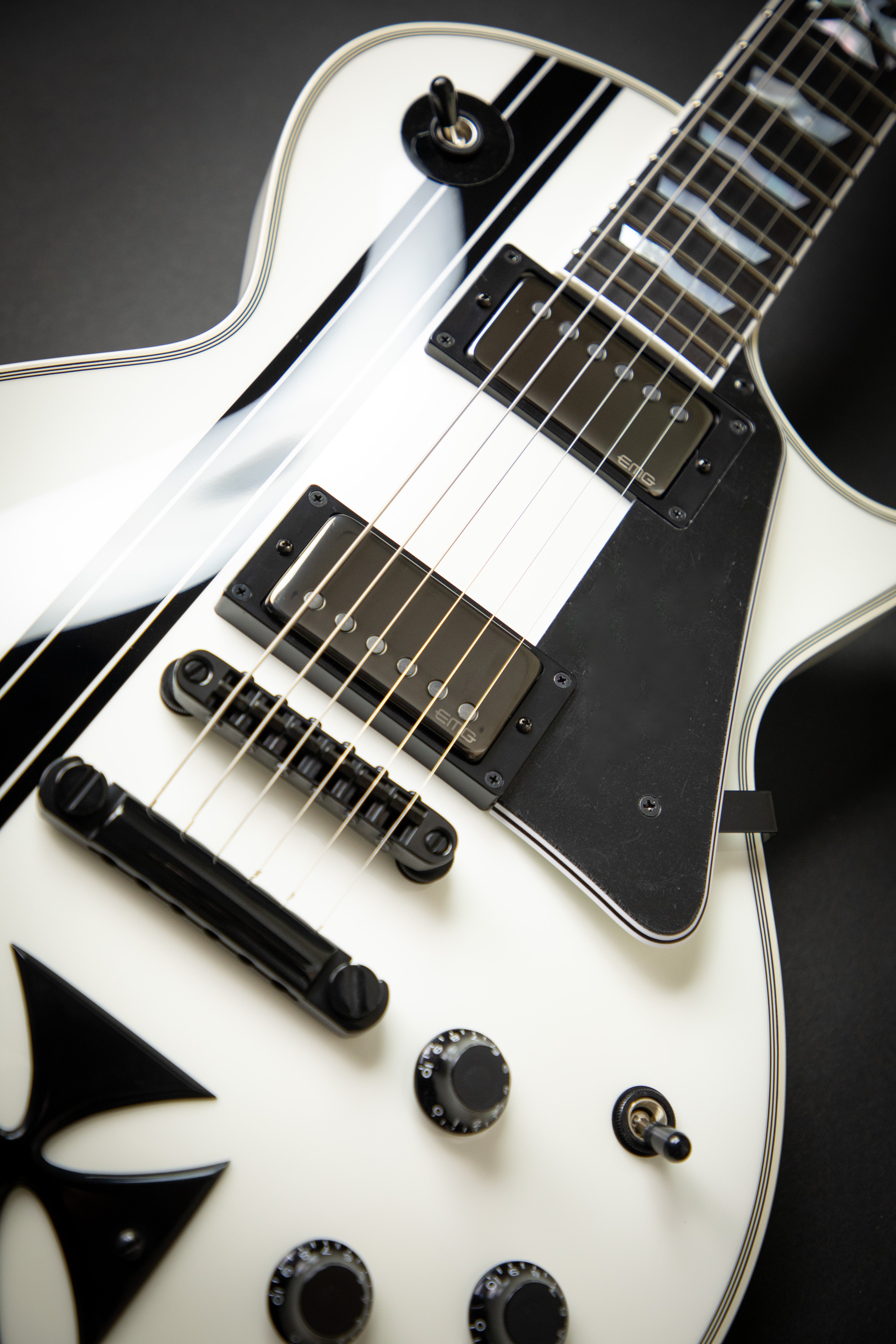 ESP Custom Shop Iron Cross (E2090202) – Guitars Rebellion