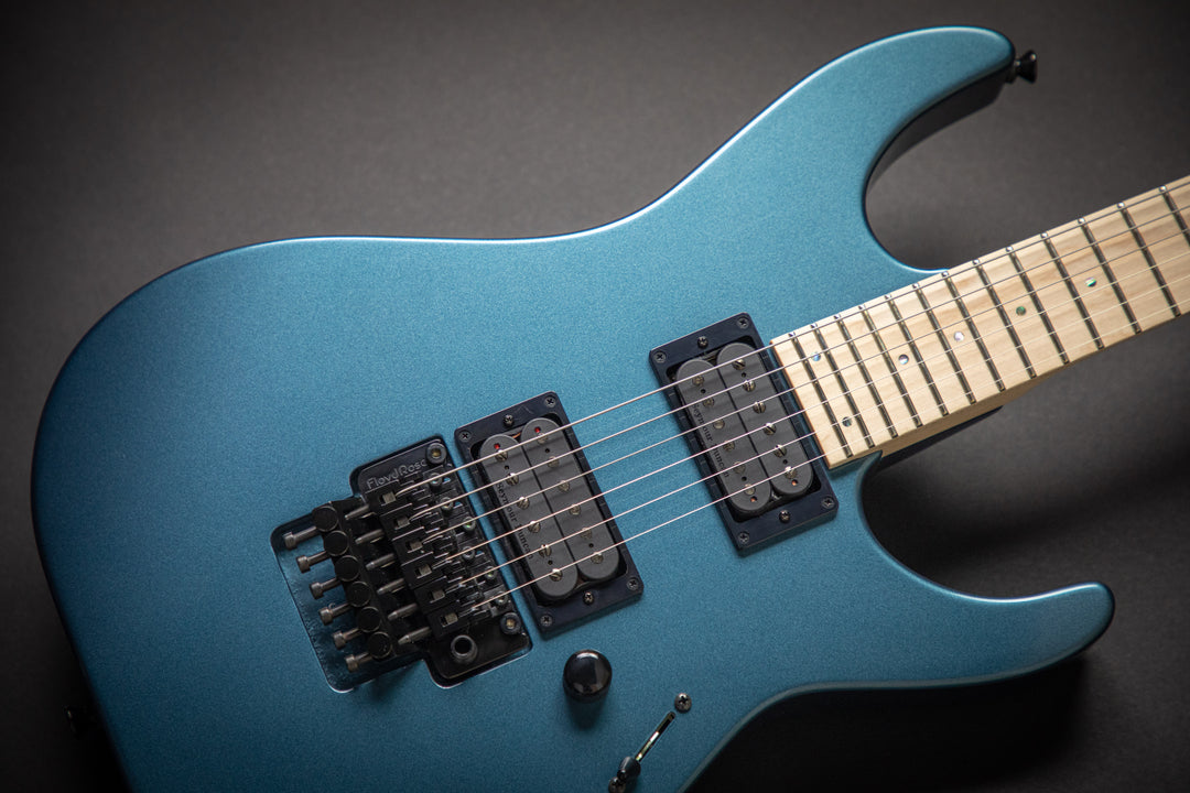 Custom Shop M-II DX-M Supreme Blue (E2811202)