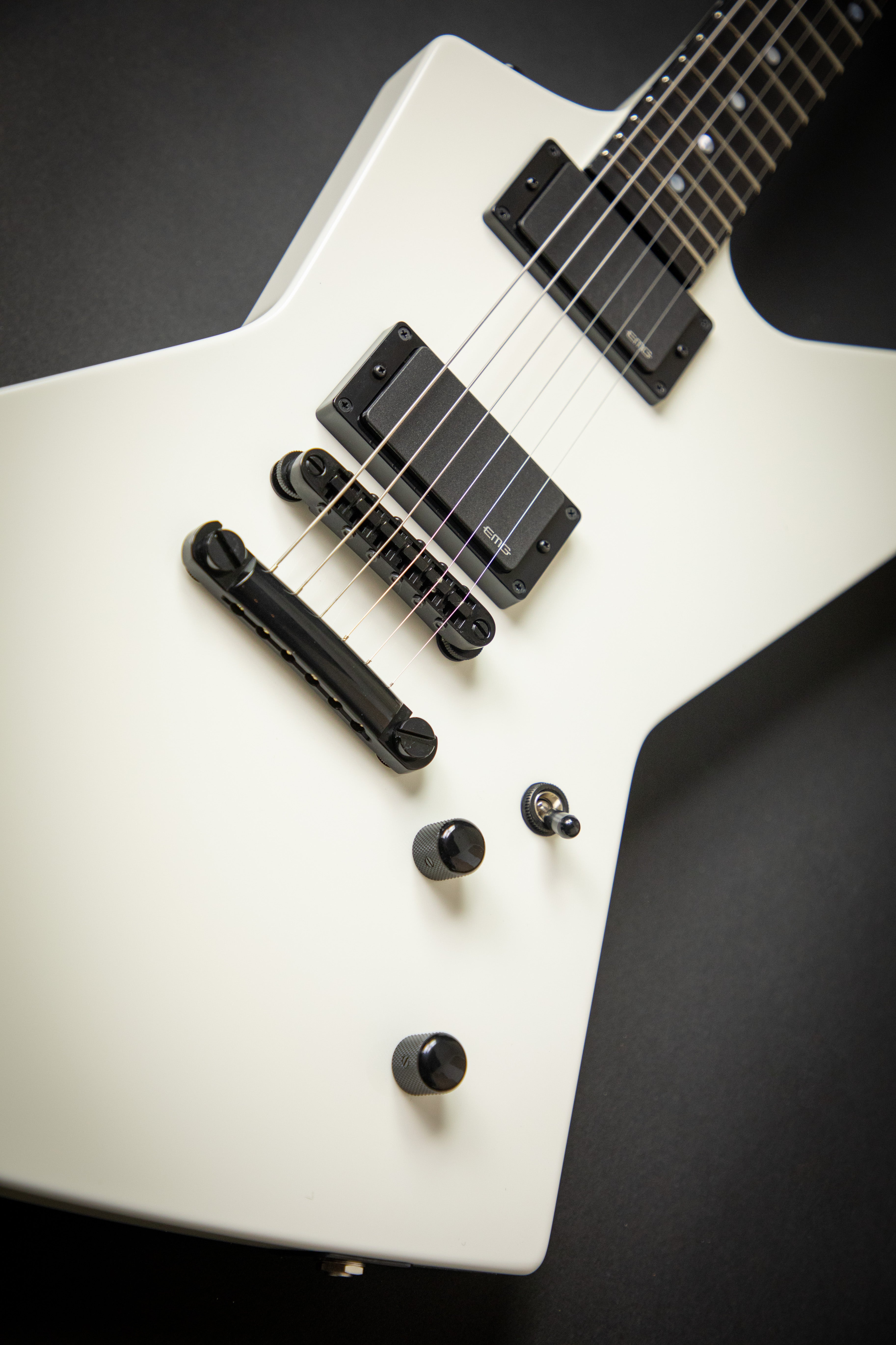 ESP Custom Shop MX250-II White E6130202 – Guitars Rebellion