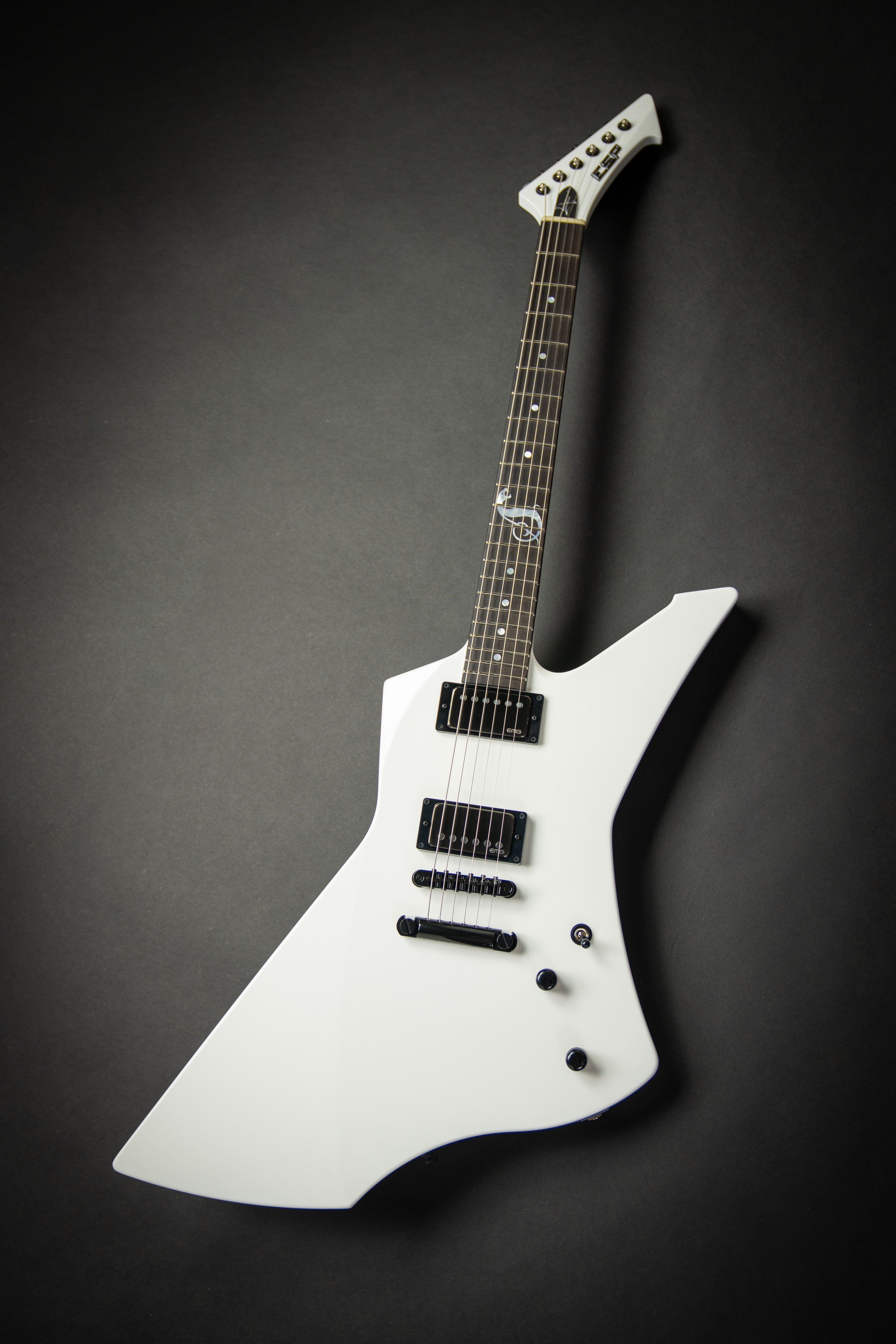 ESP Custom Shop Snakebyte White (E0131212) – Guitars Rebellion