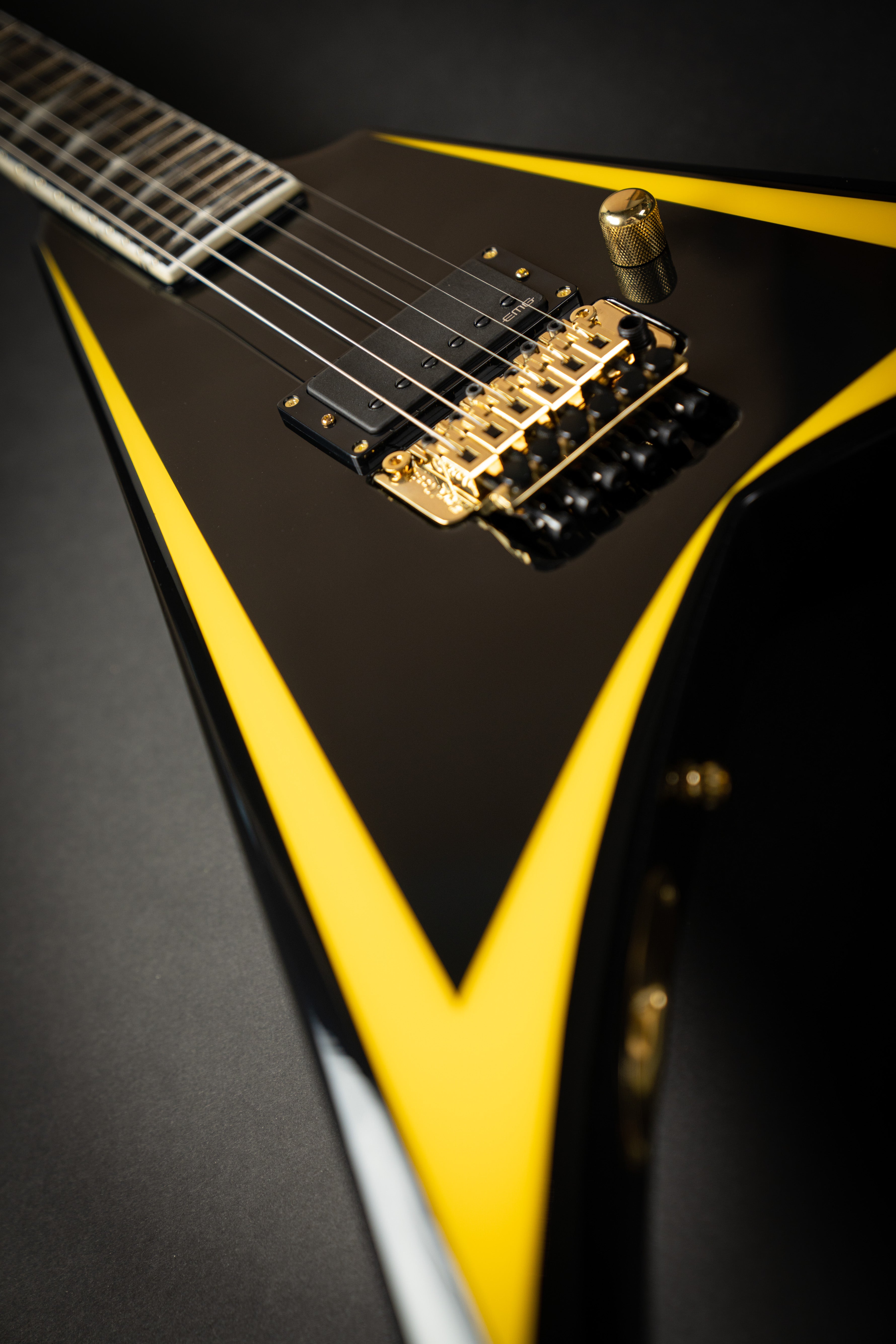 新品Edwards E-Alexi Arrow Head ハードケース付き 新品Edwards E-Alexi Arrow Head ハードケース付き Edwards E