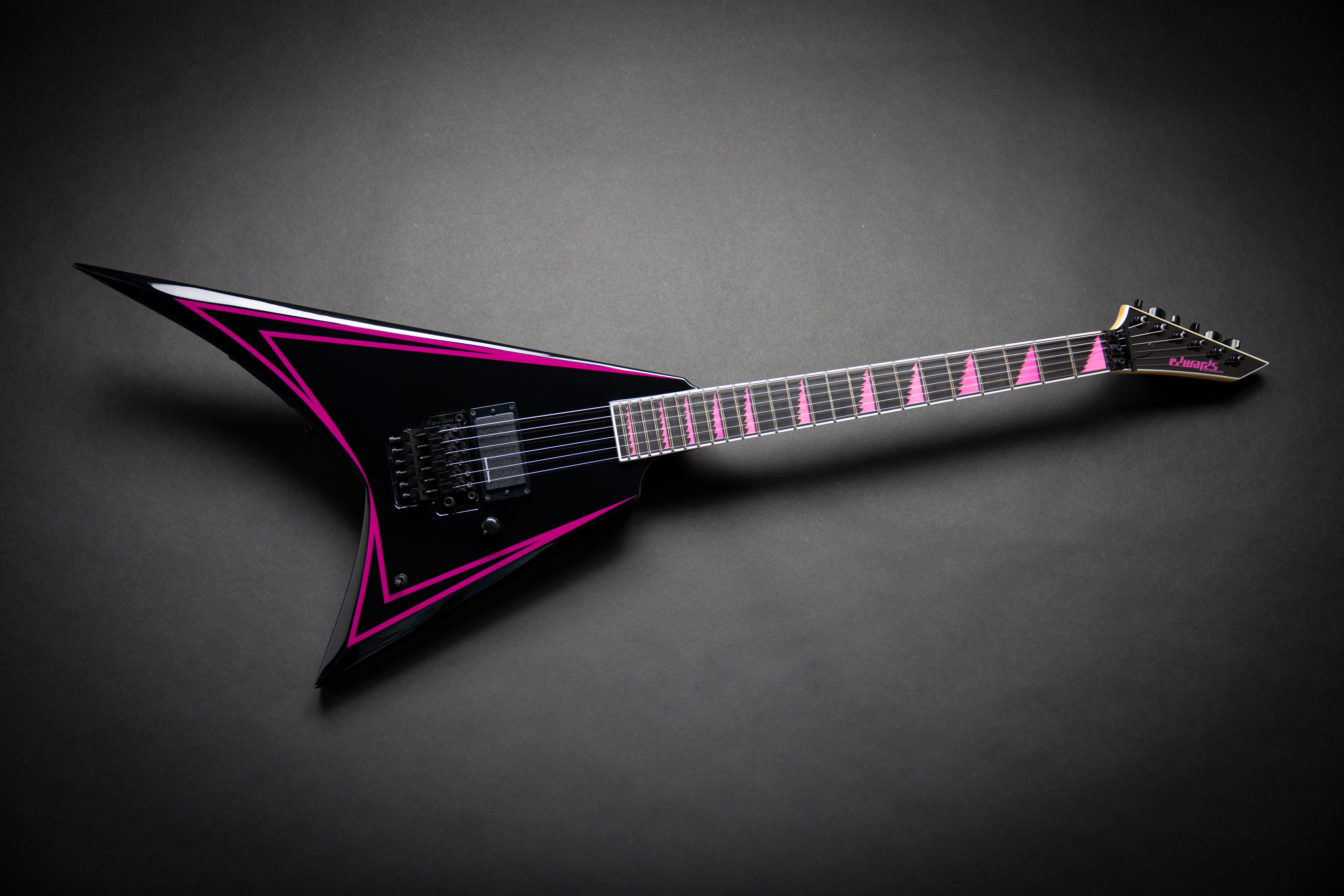 Edwards E-Alexi Pink Sawtooth (ED2203175) – Guitars Rebellion
