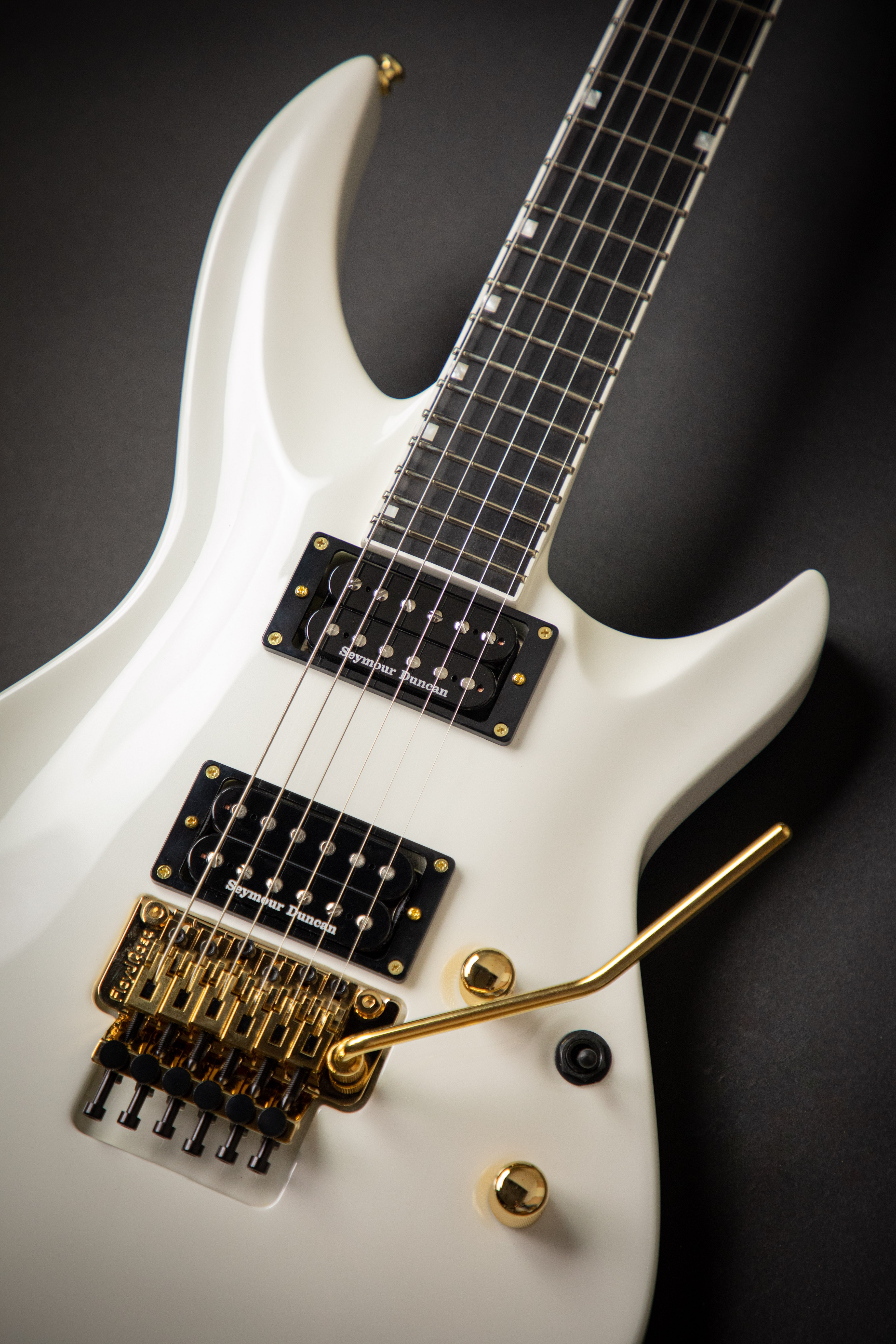Edwards HorizonⅢ Parl white Edwards E-HR-145III Pearl White (ED2341224) – Guitars Rebellion