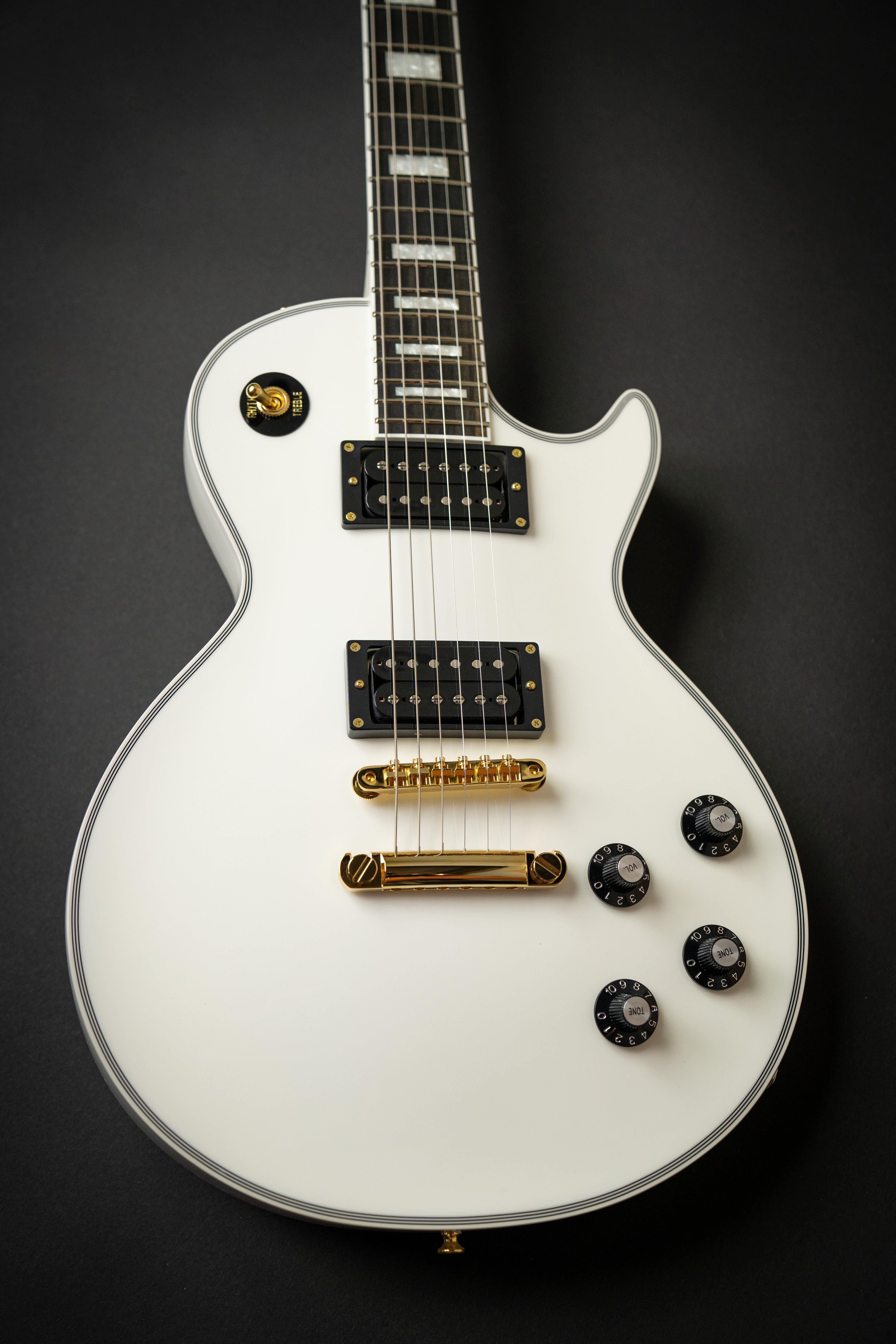 Edwards E-LPC White (ED2103468) – Guitars Rebellion