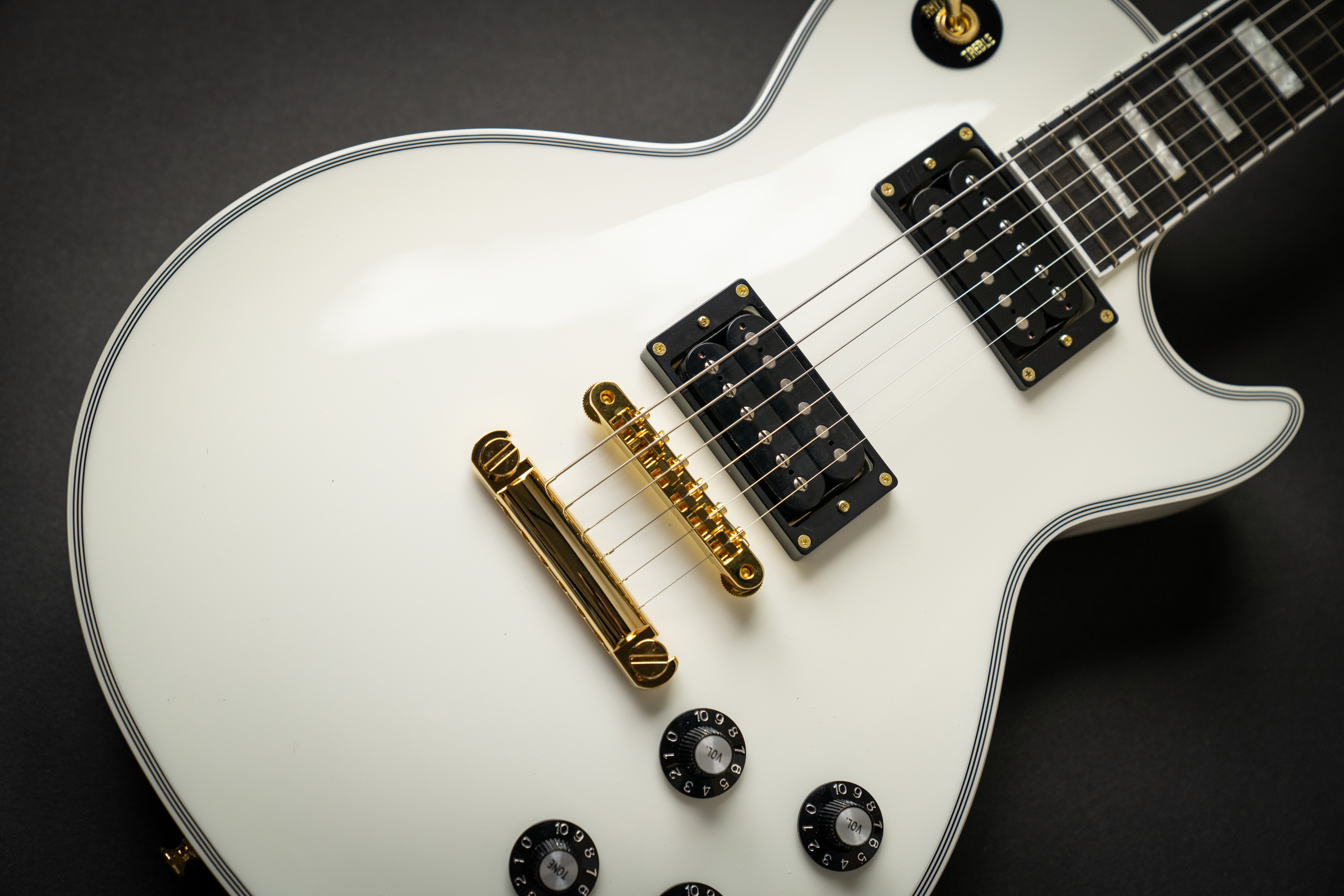 Edwards E-LPC White (ED2121352) – Guitars Rebellion