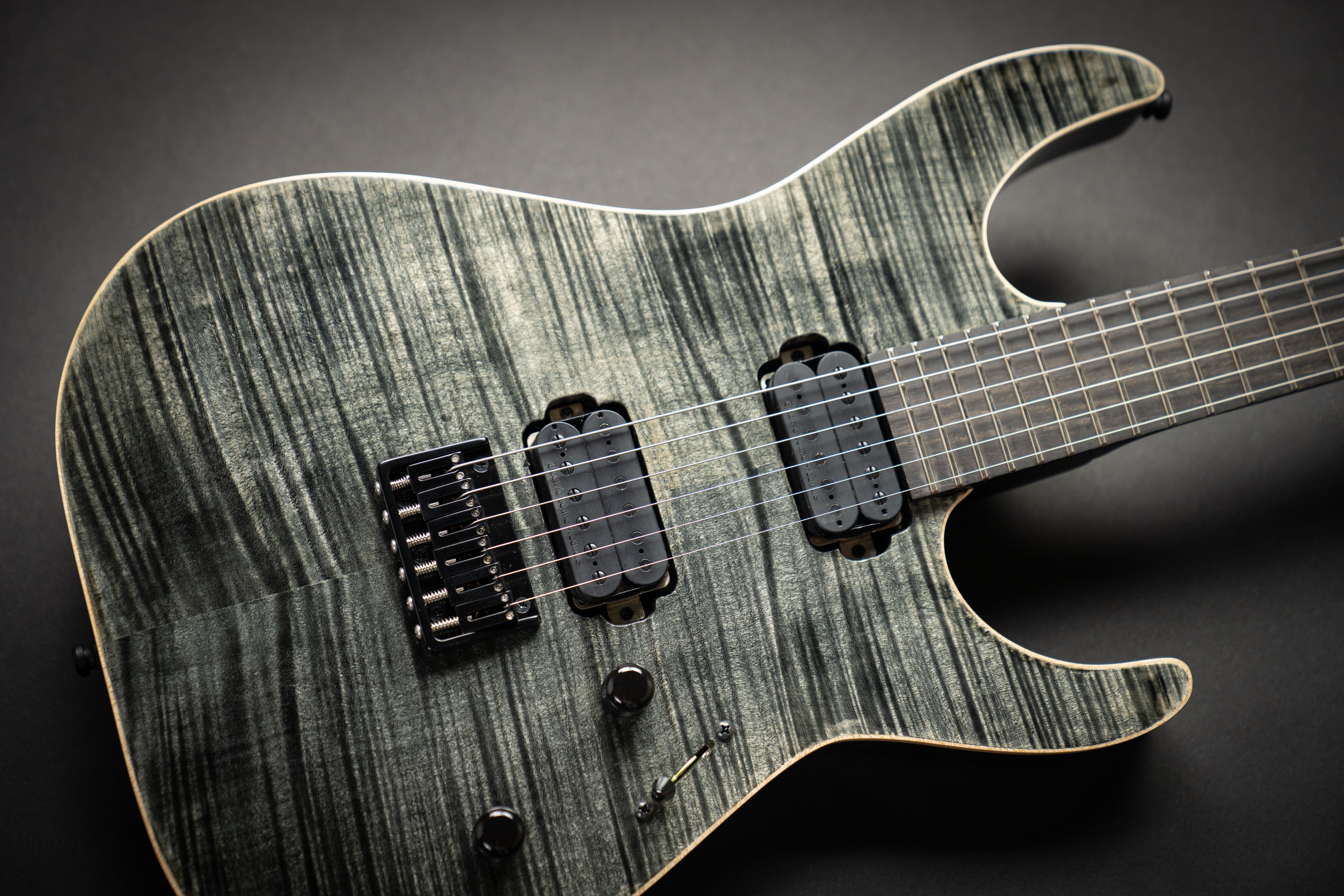 Edwards EM-II CTM Smoky Black (ED2204172) – Guitars Rebellion