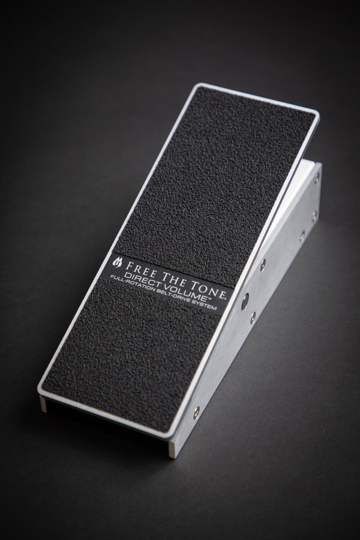 FREE THE TONE Direct Volume Pedal DVL-1H | Deluxe Guitars