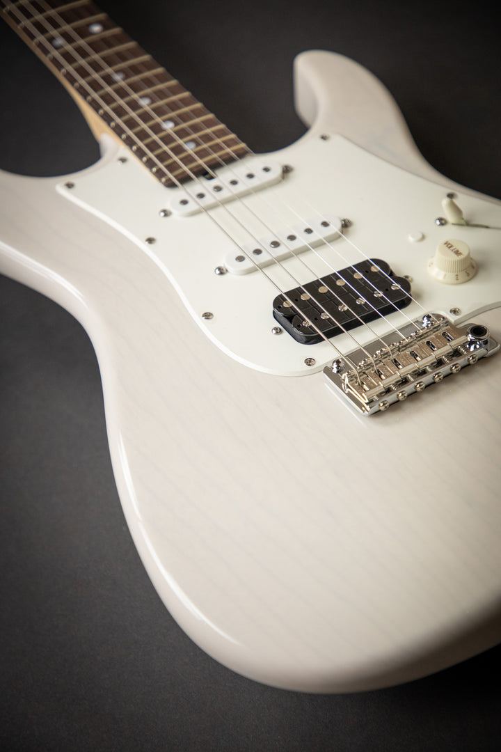 Studio Elite HD Blond (J9127) 