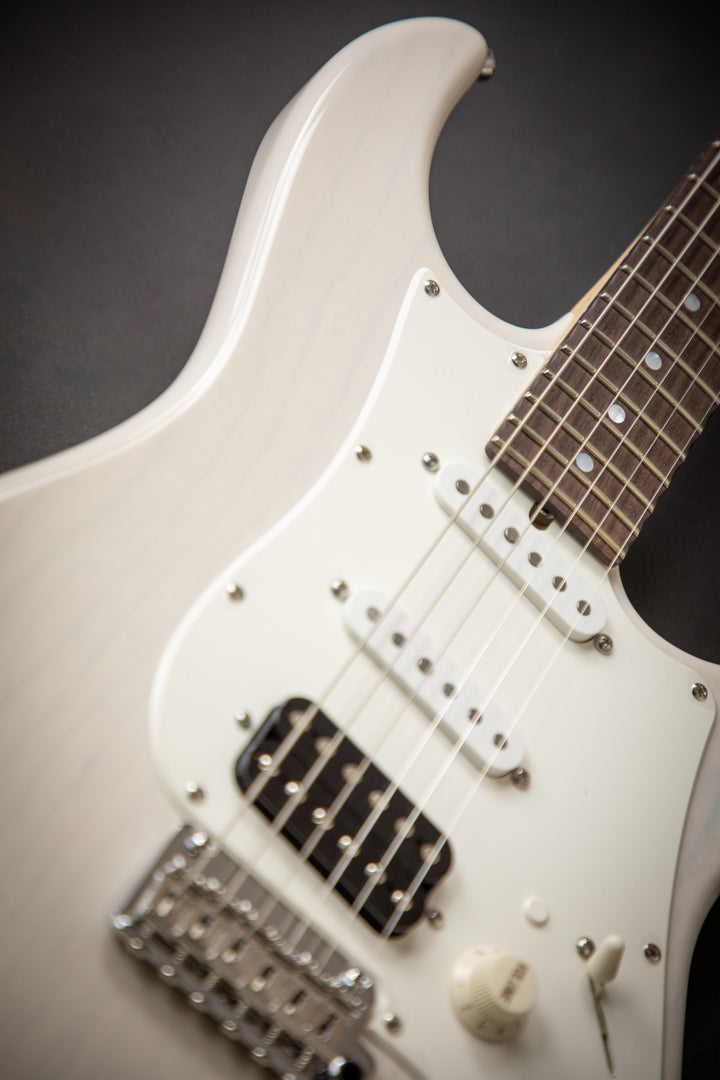 Studio Elite HD Blond (J9127) 