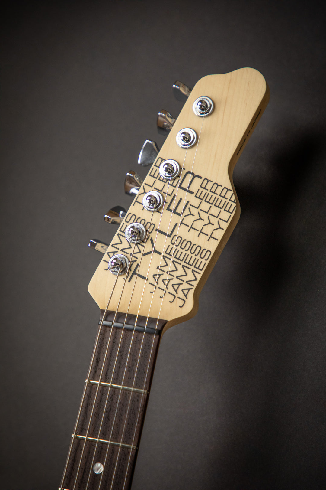 Studio Elite HD Blond (J9127) 