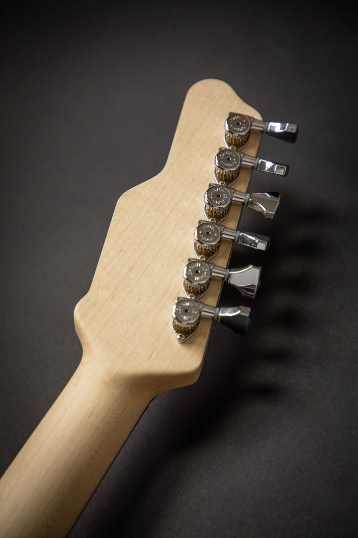 Studio Elite HD Blond (J9127) 