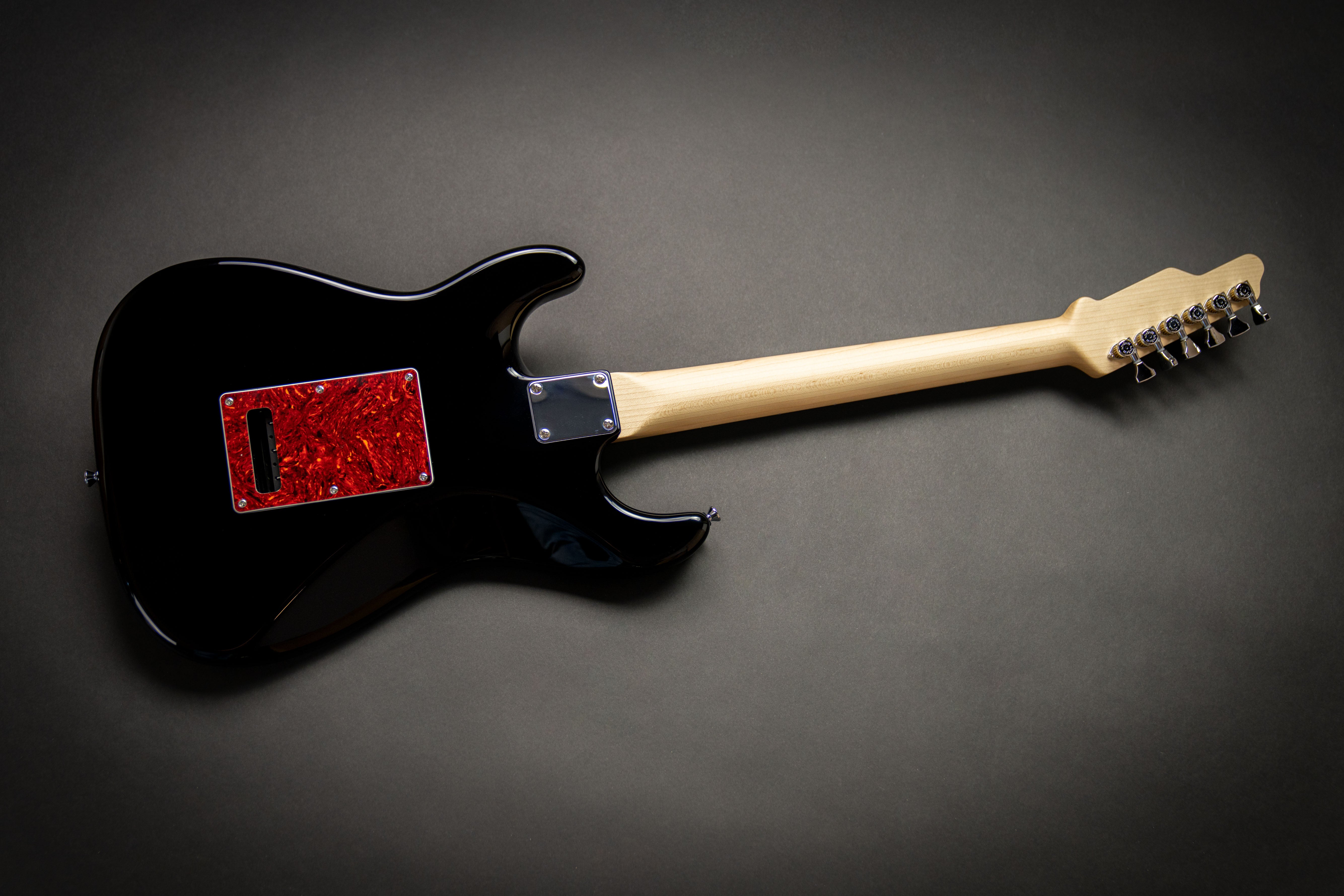 James Tyler Japan The Black Classic (J23013) – Guitars Rebellion