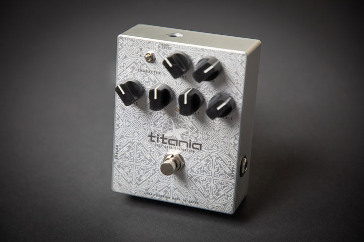 Titania Leda Signature Edition