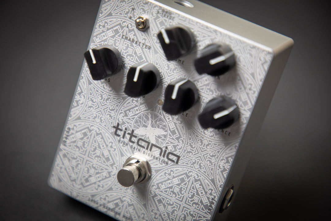 Titania Leda Signature Edition