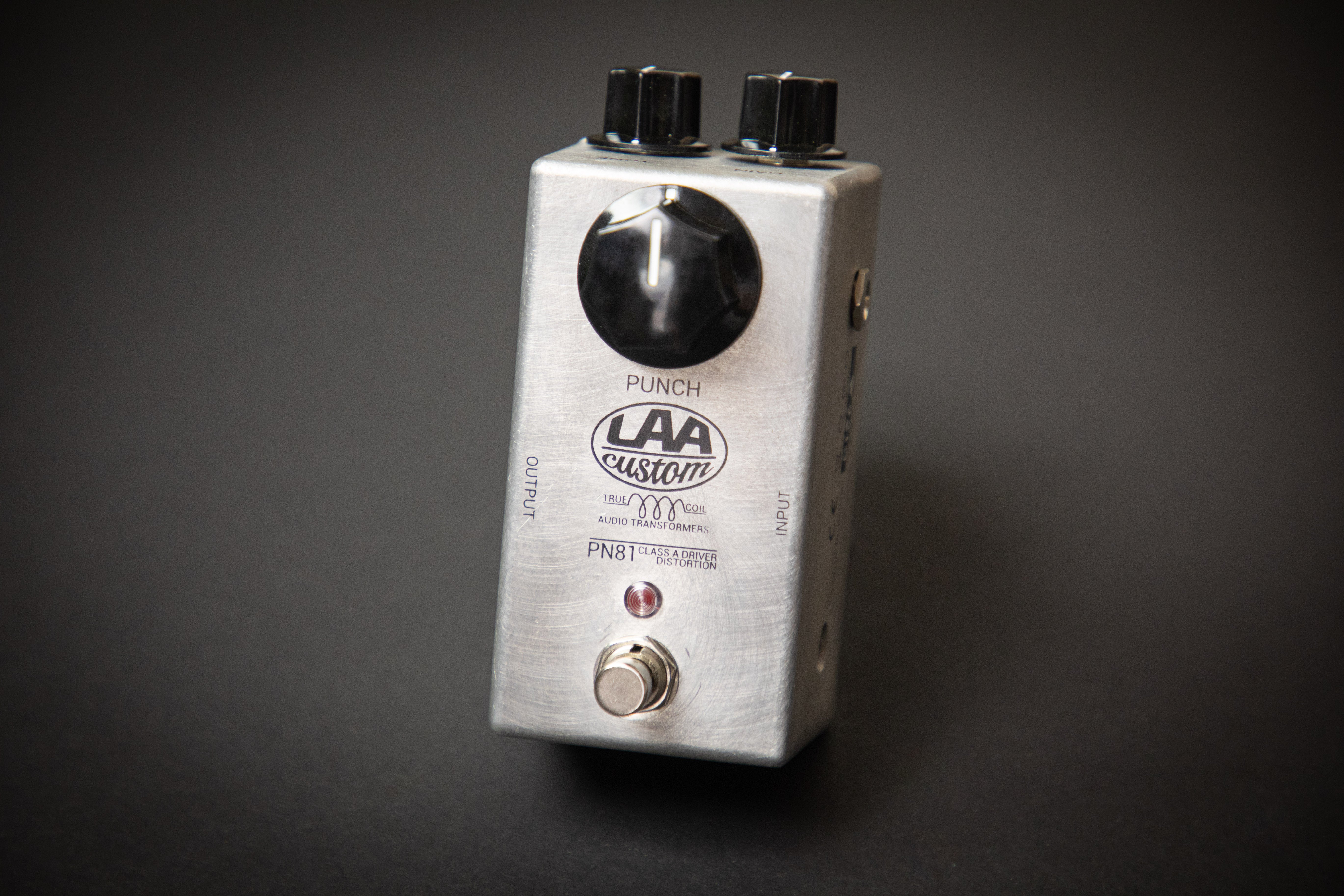 LAA Custom – Guitars Rebellion
