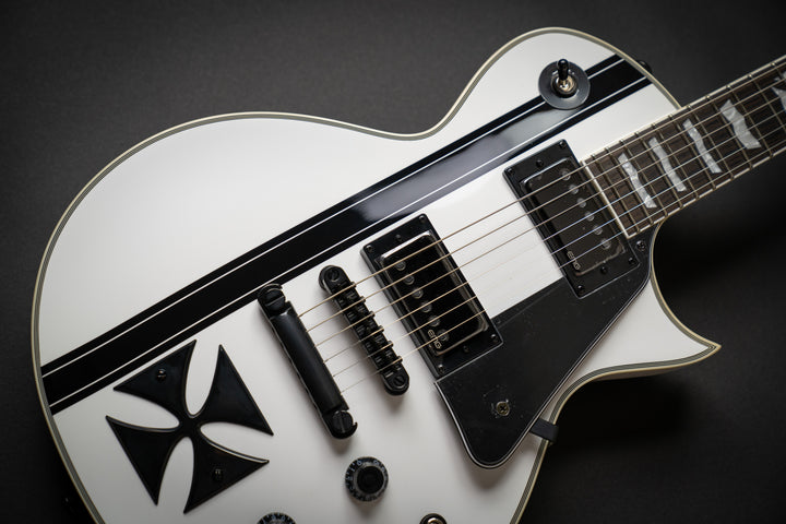 Iron Cross (W21051251)