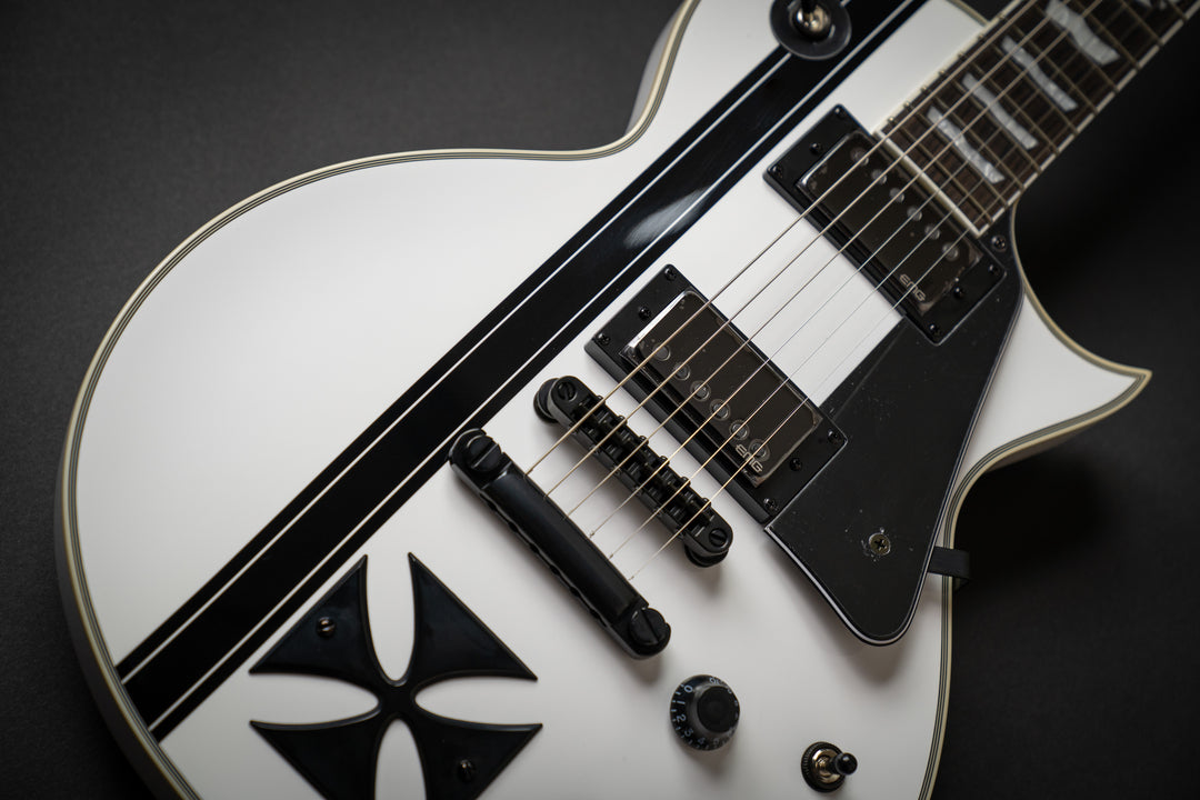 Iron Cross (W21051251)