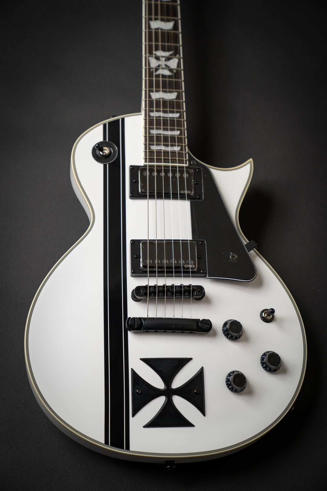 Iron Cross (W21051251)