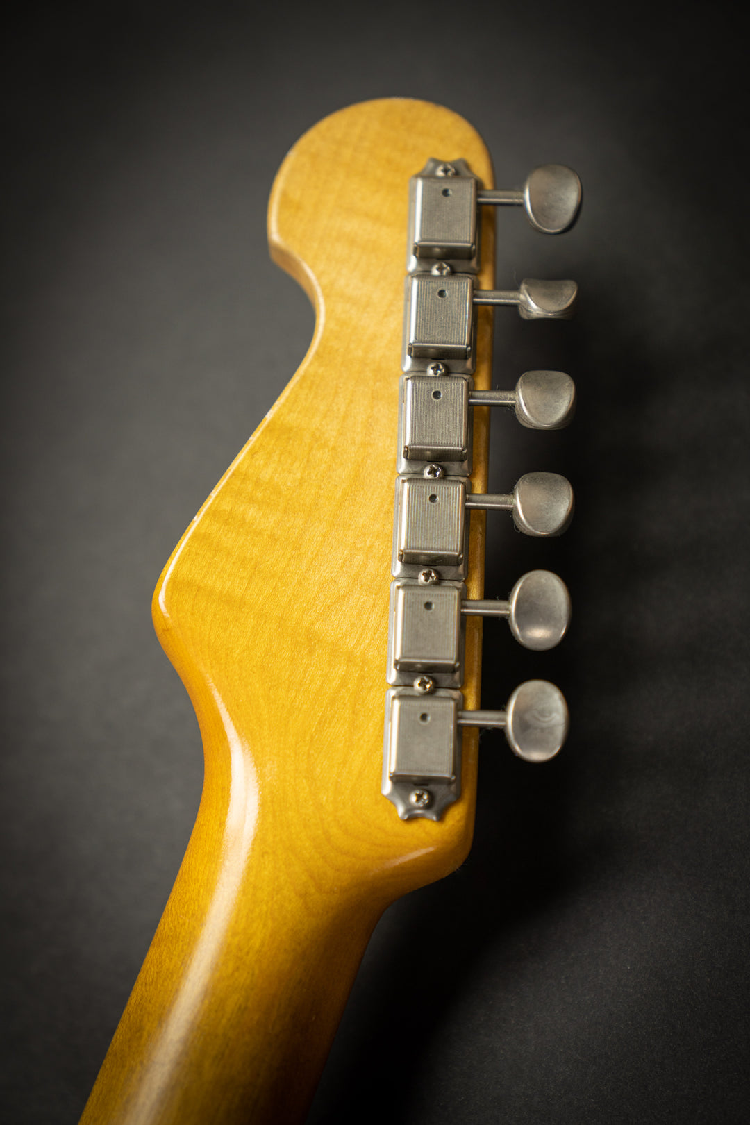 '57-S 2 Tone Burst (18560)