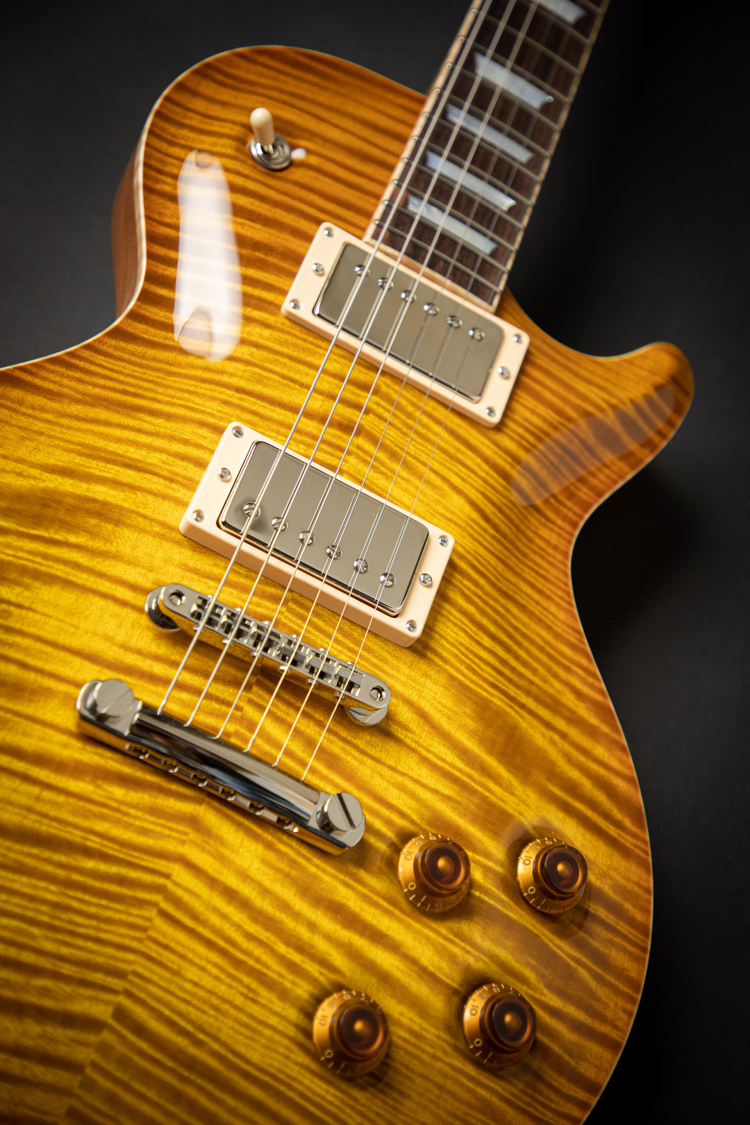 Orca 59 Indian Rw. Faded Sunburst (03482)