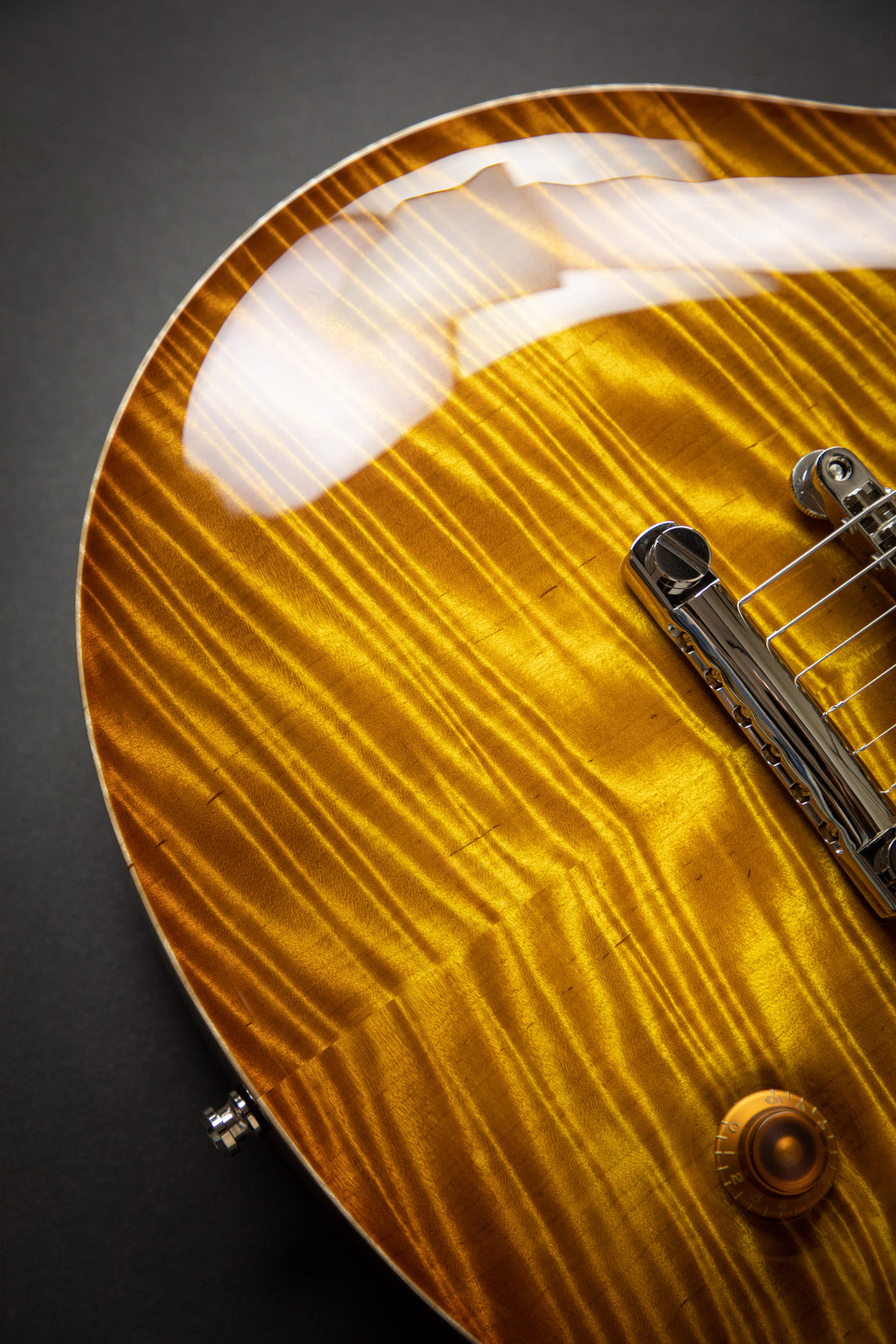 Orca Faded Sunburst Fat Back Exceptional Curly Maple Top (03277)