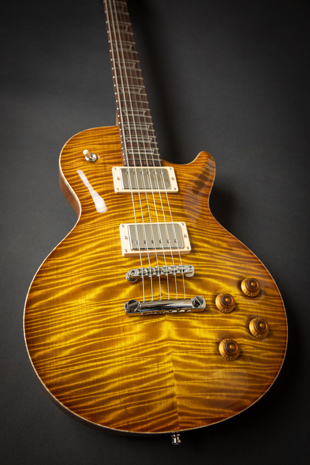 Orca Faded Sunburst Fat Back Exceptional Curly Maple Top (03277)