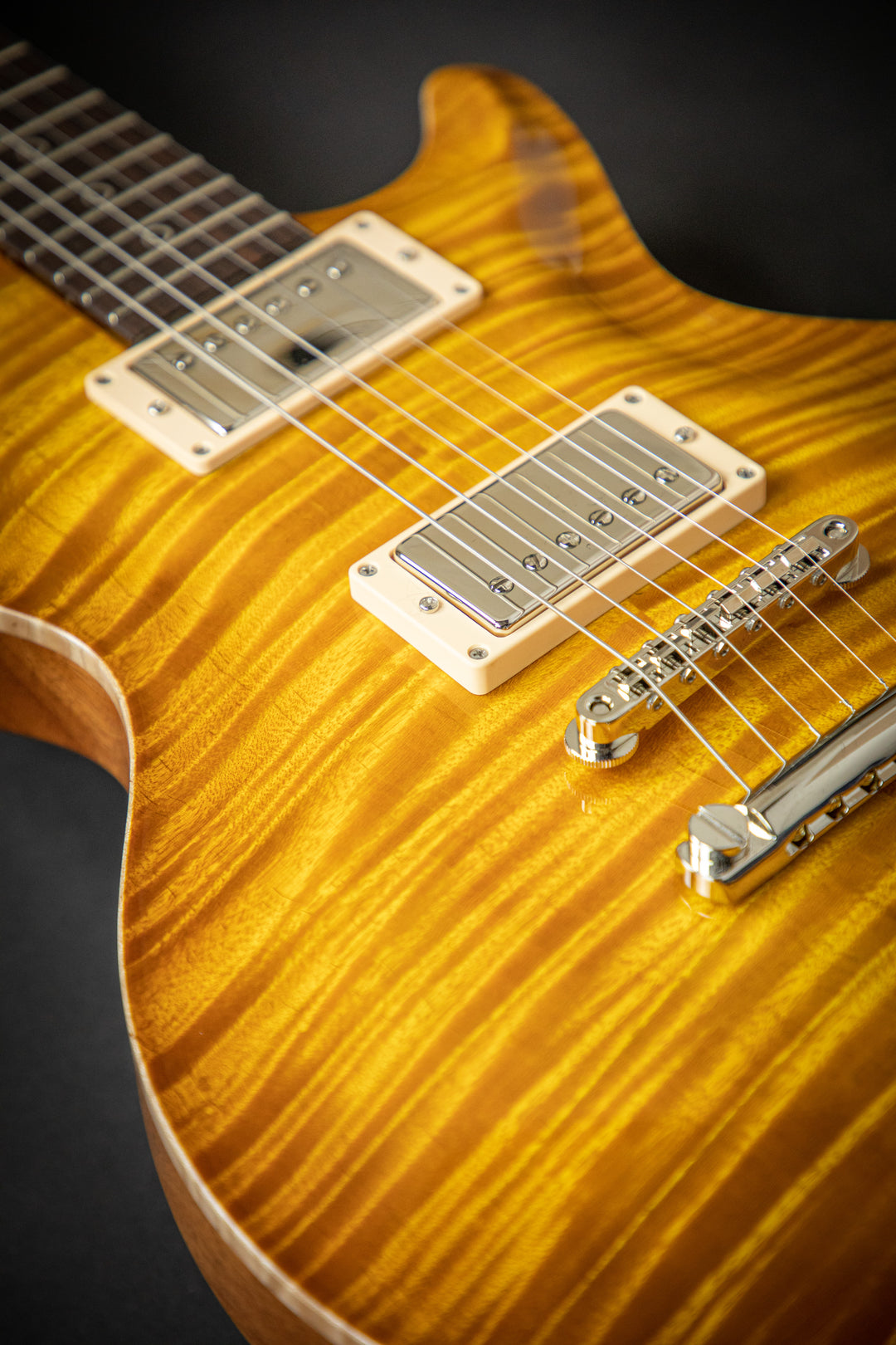 Orca Faded Sunburst Fat Back Exceptional Curly Maple Top (93001)