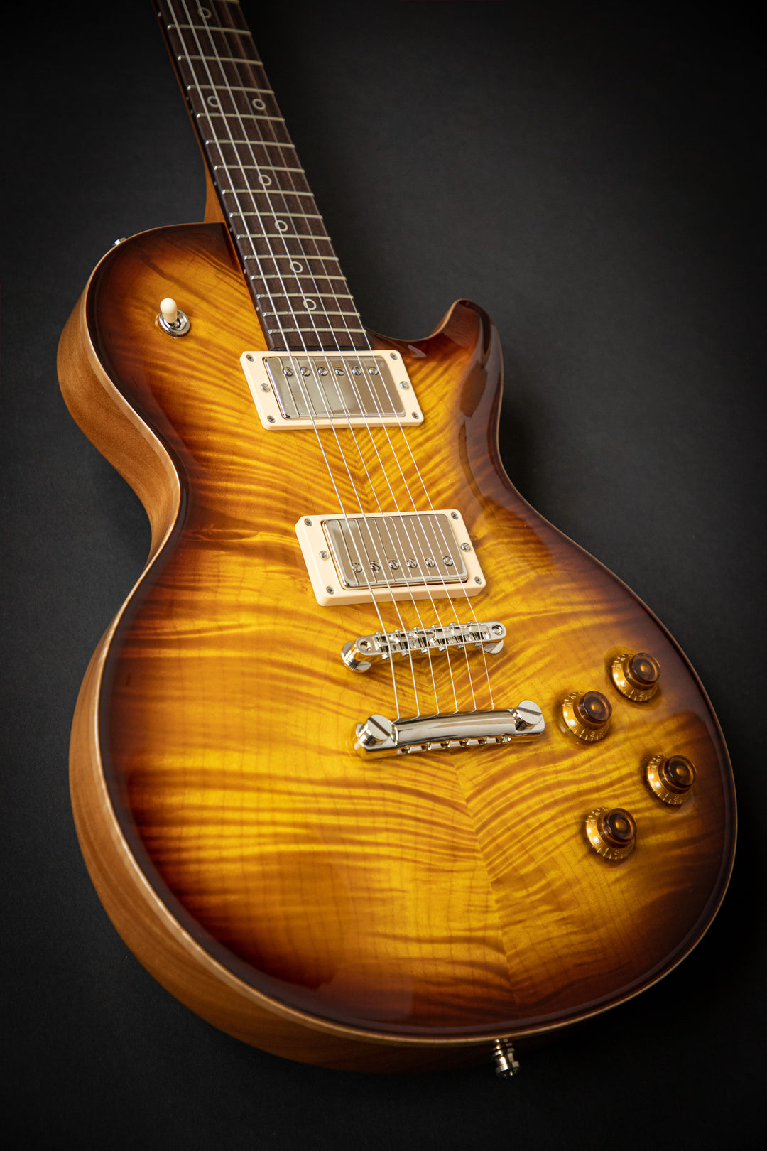 Orca Light Tobacco Burst Fat Back Exceptional Curly Maple Top (93024)