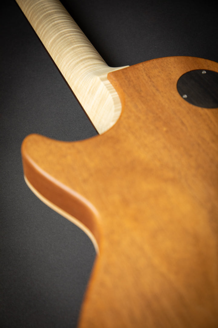 Orca Worn Platinum Silver Exp Curly Maple Neck (03372)