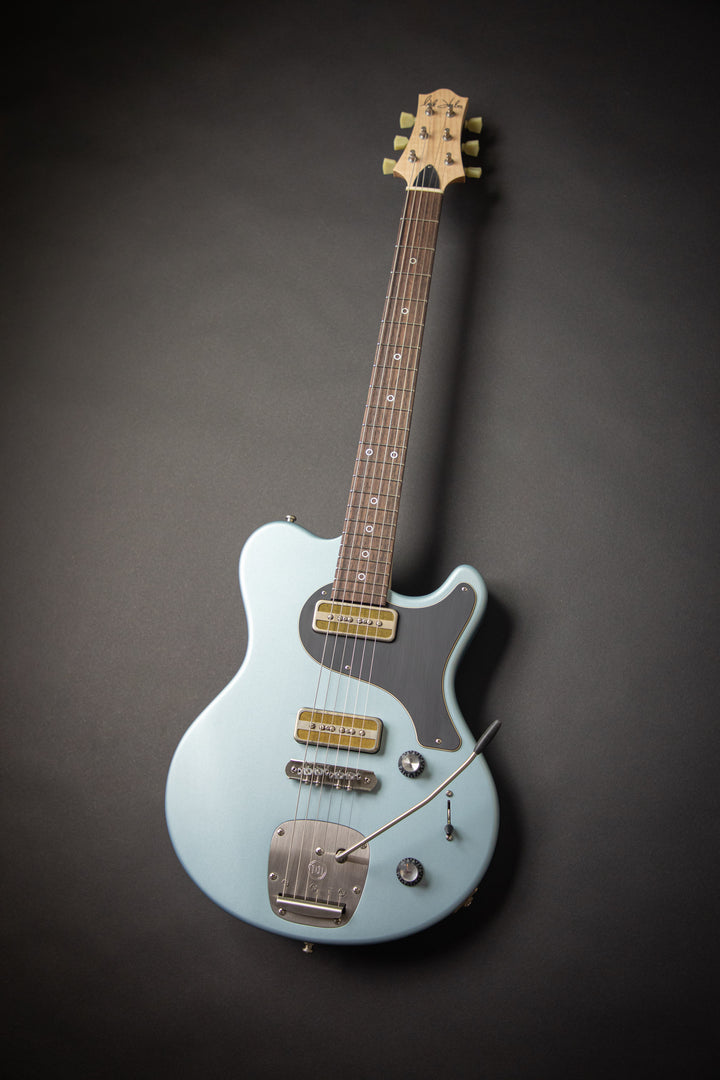 Nik Huber Piet Worn Ice Blue Mastery (03300) - Guitars Rebellion