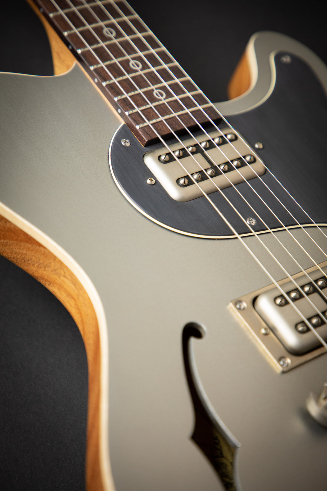Surfmeister - Custom Color - Worn Platinum Silver (03364)