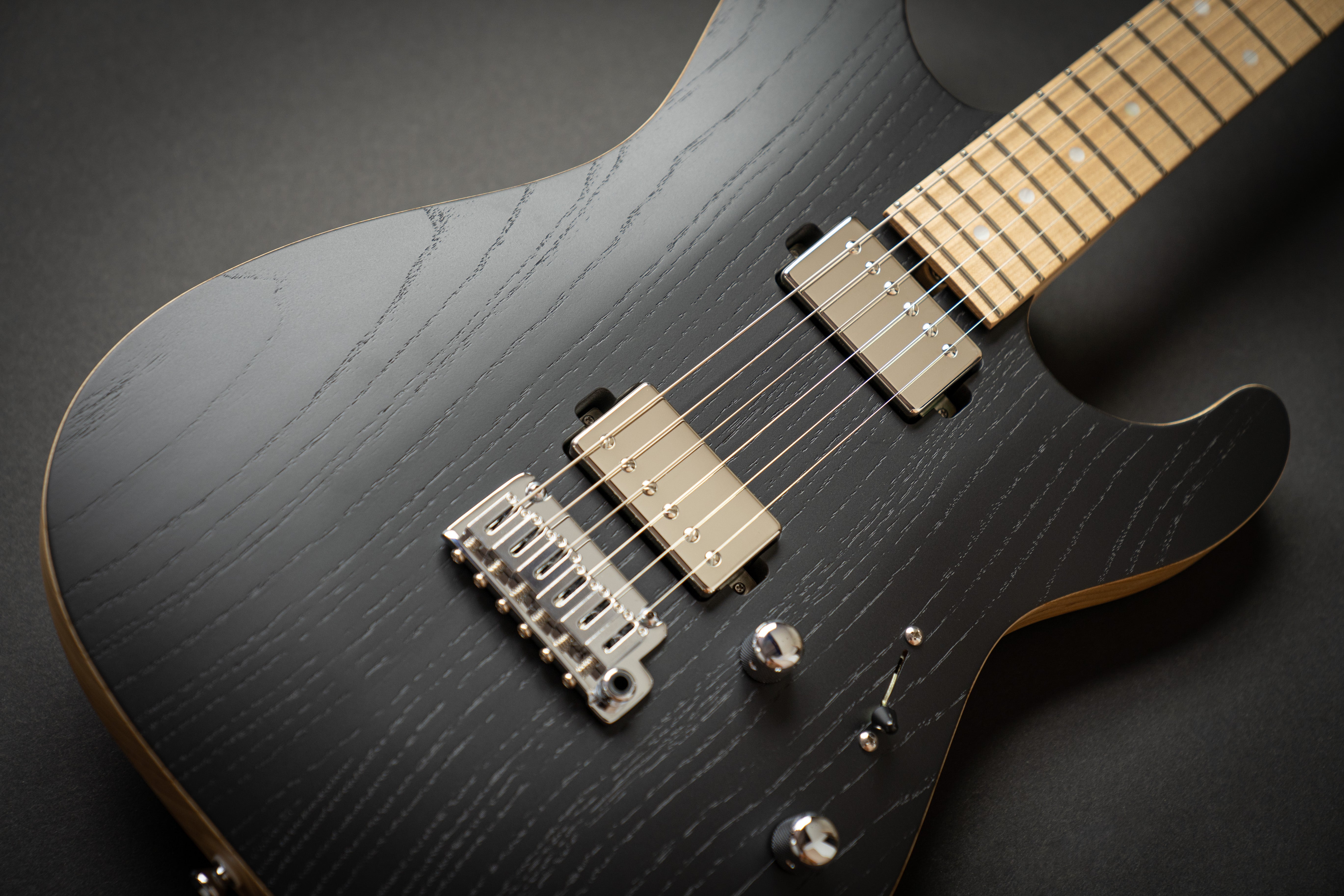 Saito S-622 Black Open Pore HH (211767) – Guitars Rebellion