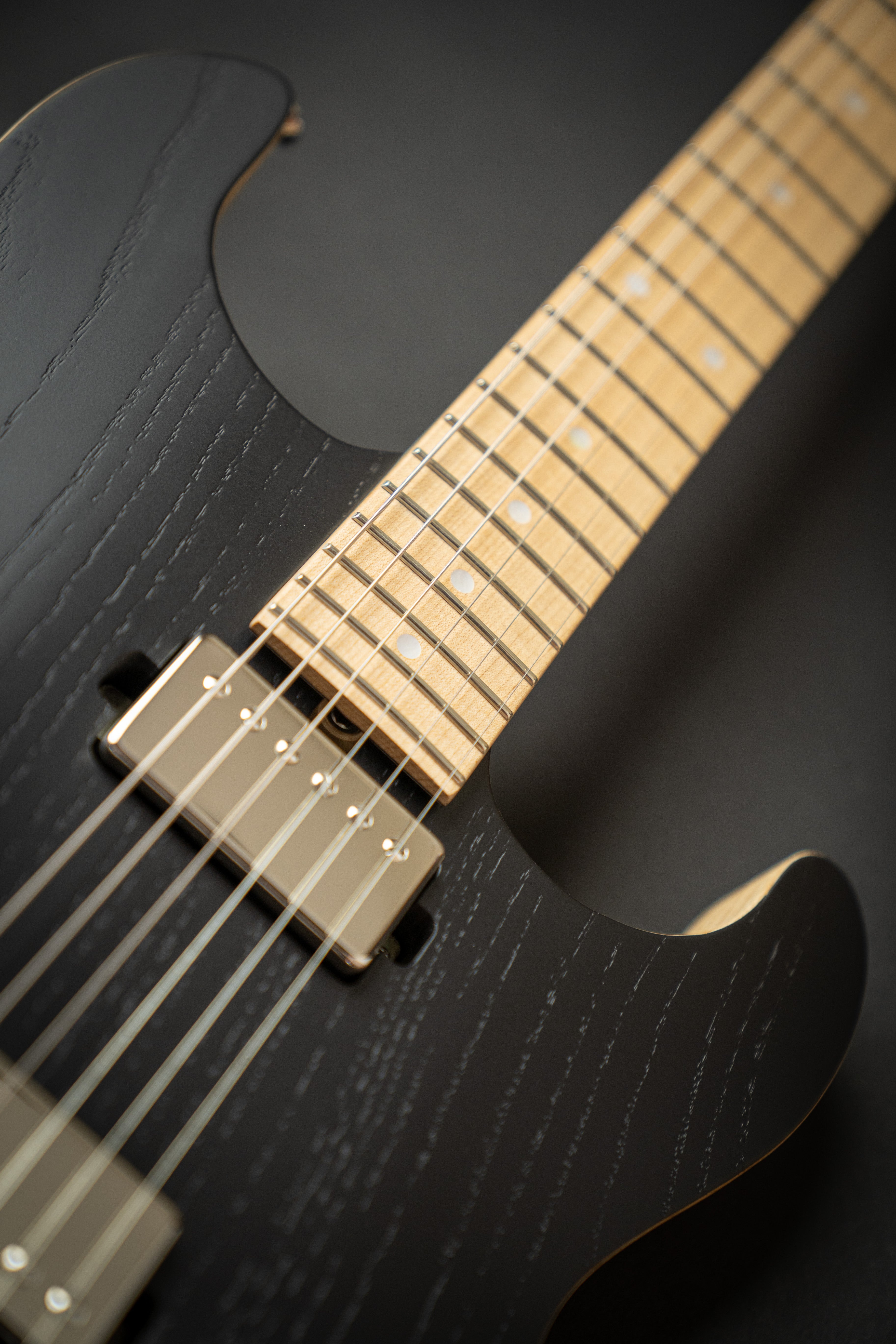 Saito S-622 Black Open Pore HH (211767) – Guitars Rebellion